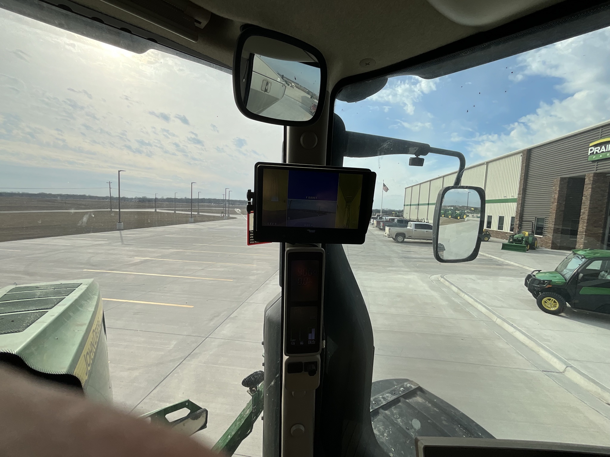 2019 John Deere R4045 Self-Propelled Sprayer