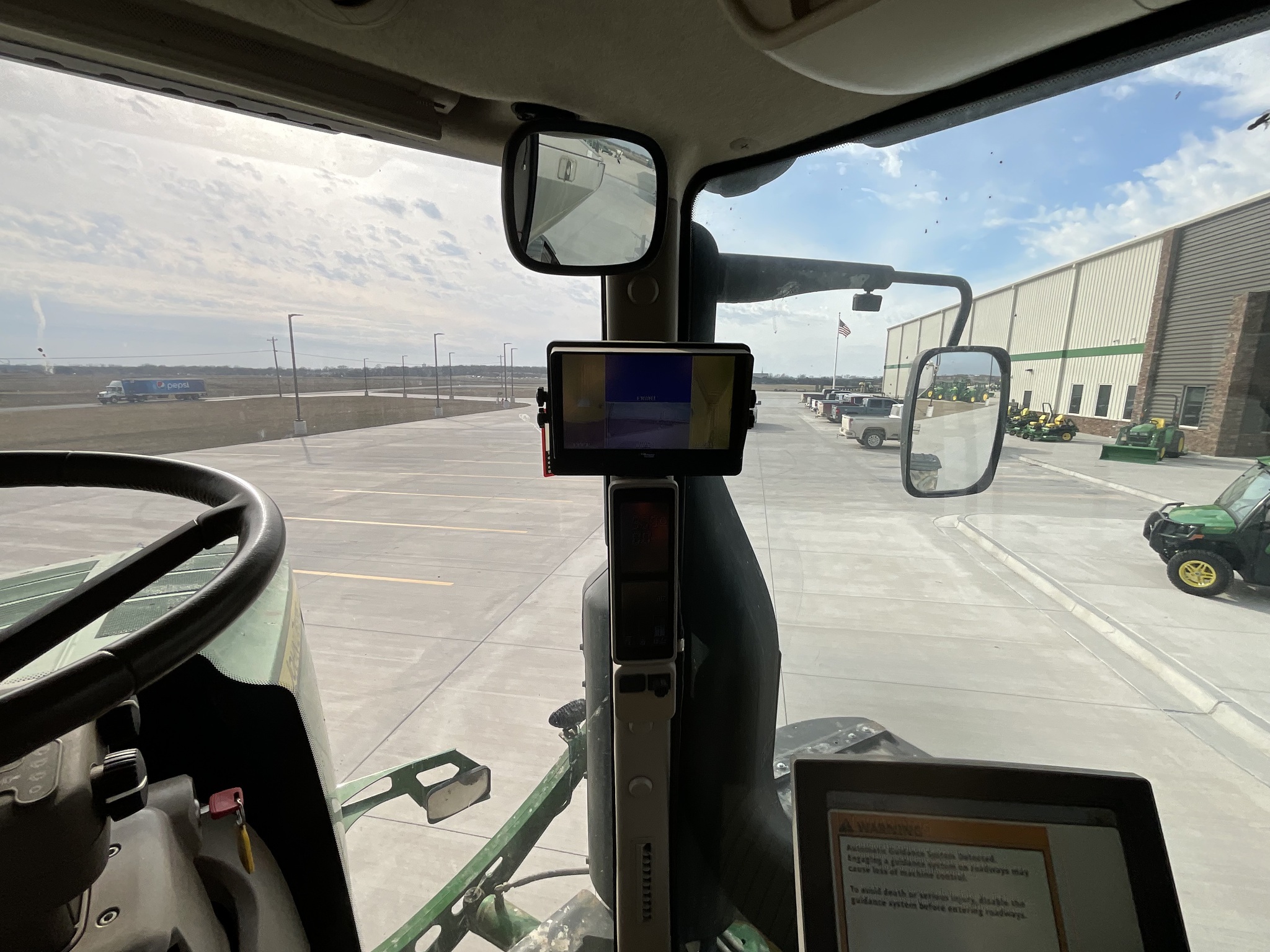 2019 John Deere R4045 Self-Propelled Sprayer