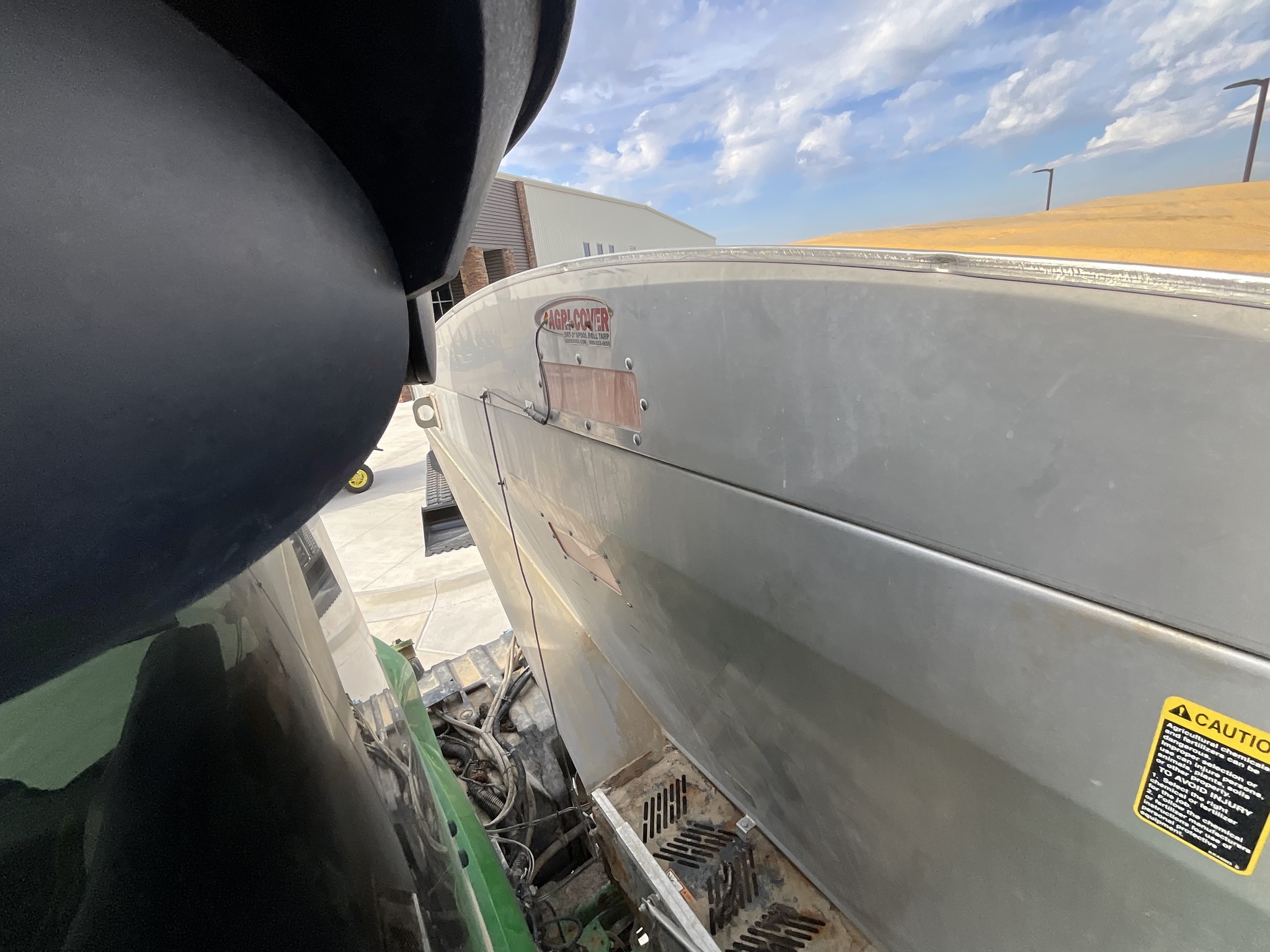 2019 John Deere R4045 Self-Propelled Sprayer