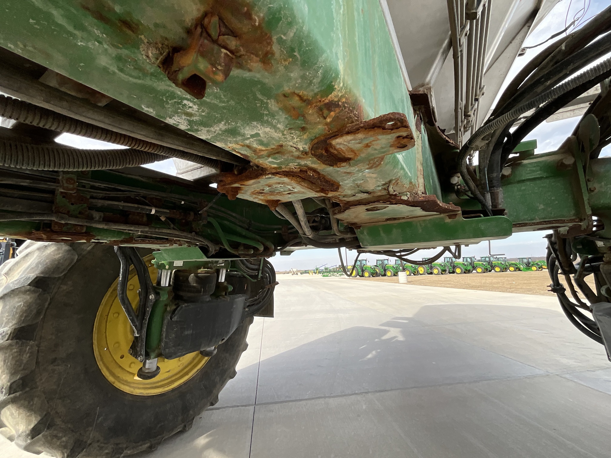 2019 John Deere R4045 Self-Propelled Sprayer