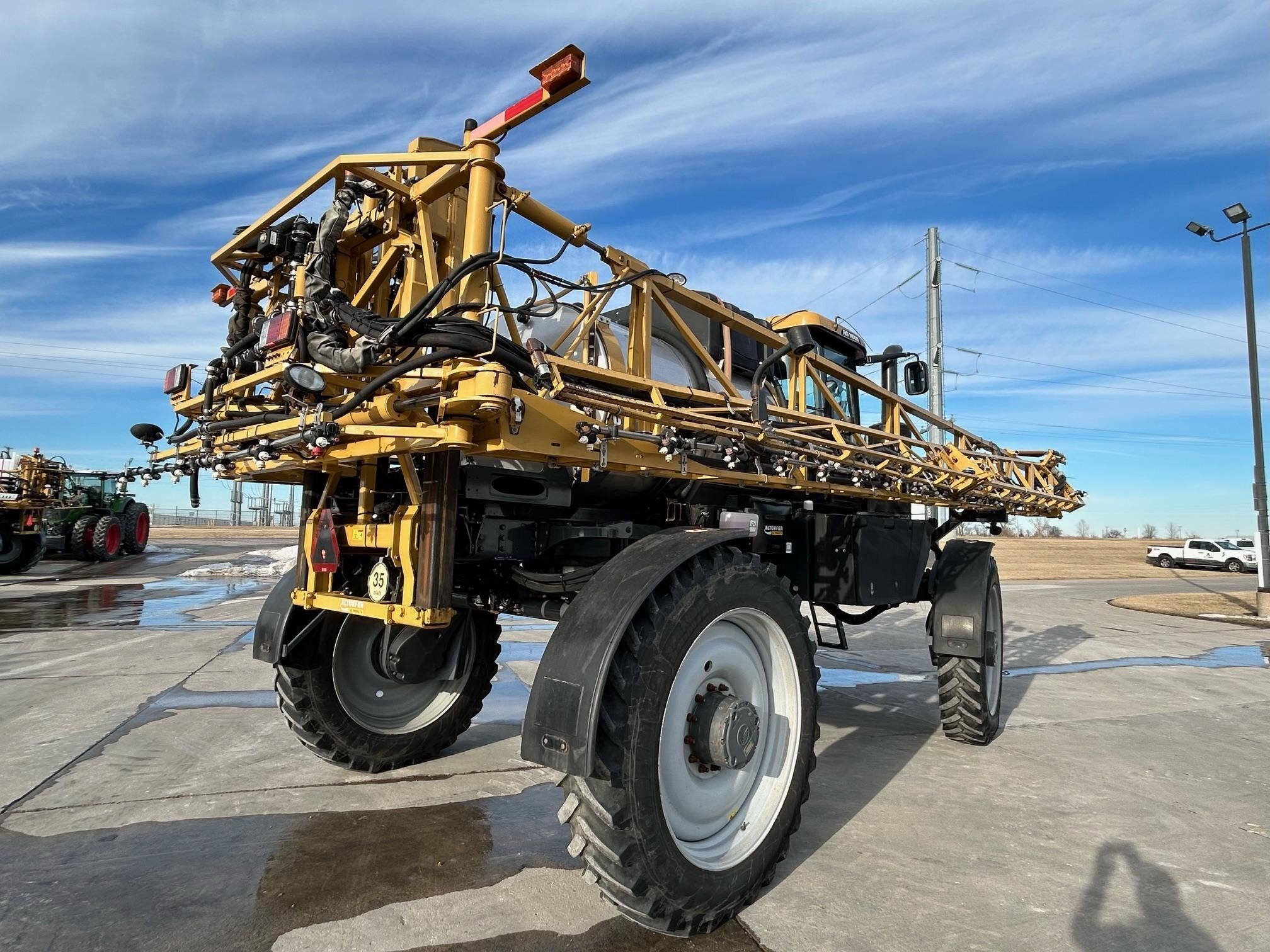 2017 Ag-Chem RoGator 1100B Self-Propelled Sprayer