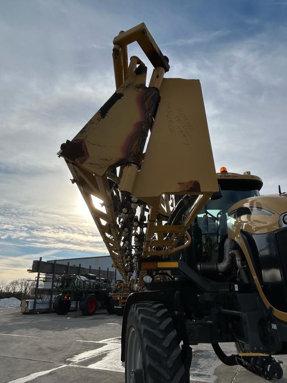 2017 Ag-Chem RoGator 1100B Self-Propelled Sprayer