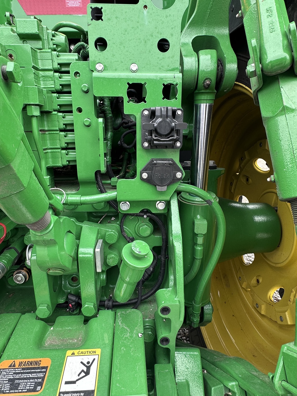 2022 John Deere 7R 230 Tractor