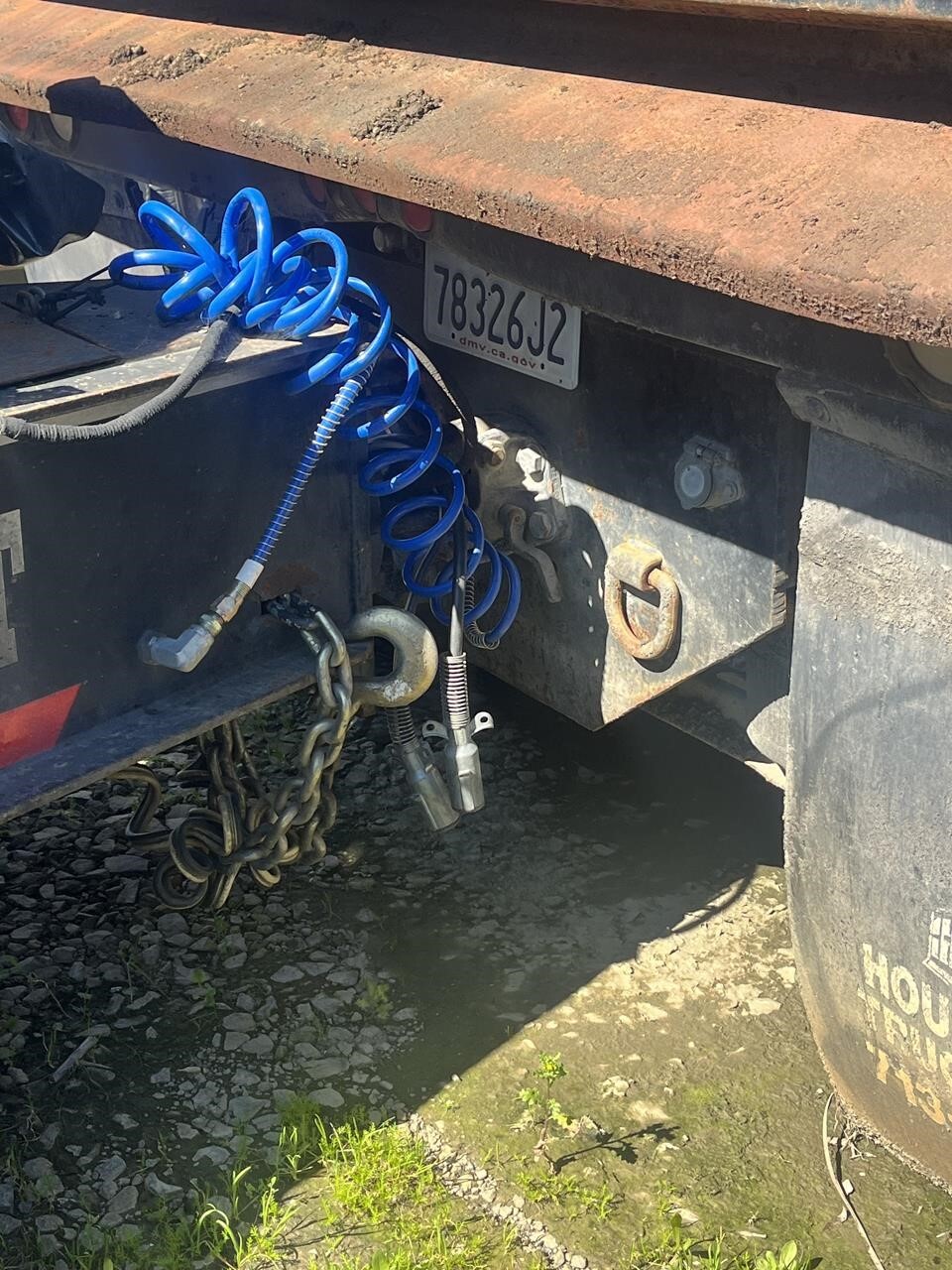 2013 Mack PINNACLE CXU613 Semi Trucks/Trailer