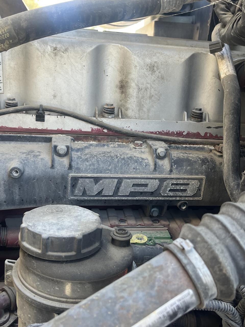 2013 Mack PINNACLE CXU613 Semi Trucks/Trailer