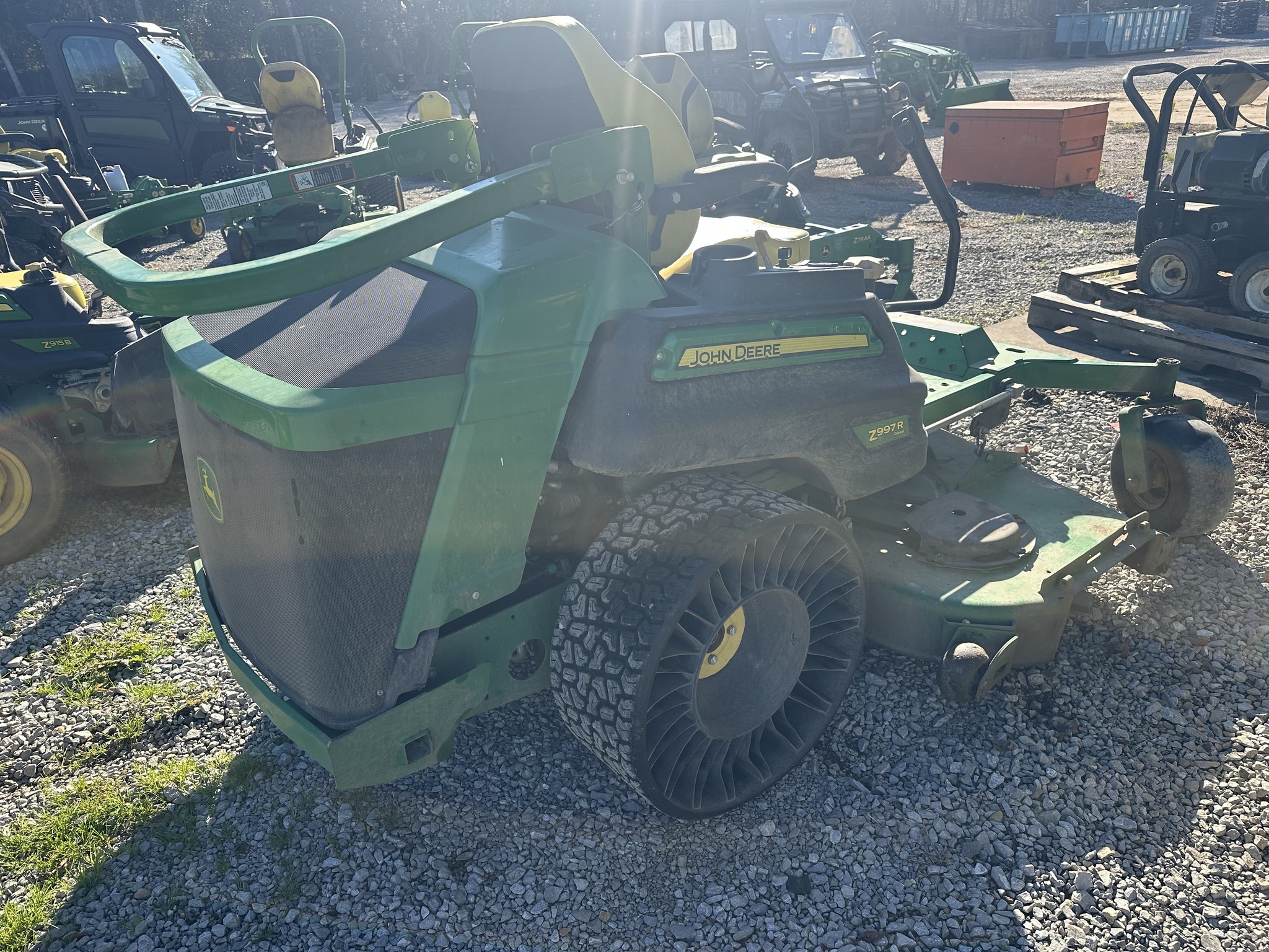 2022 John Deere Z997R Lawn Mower