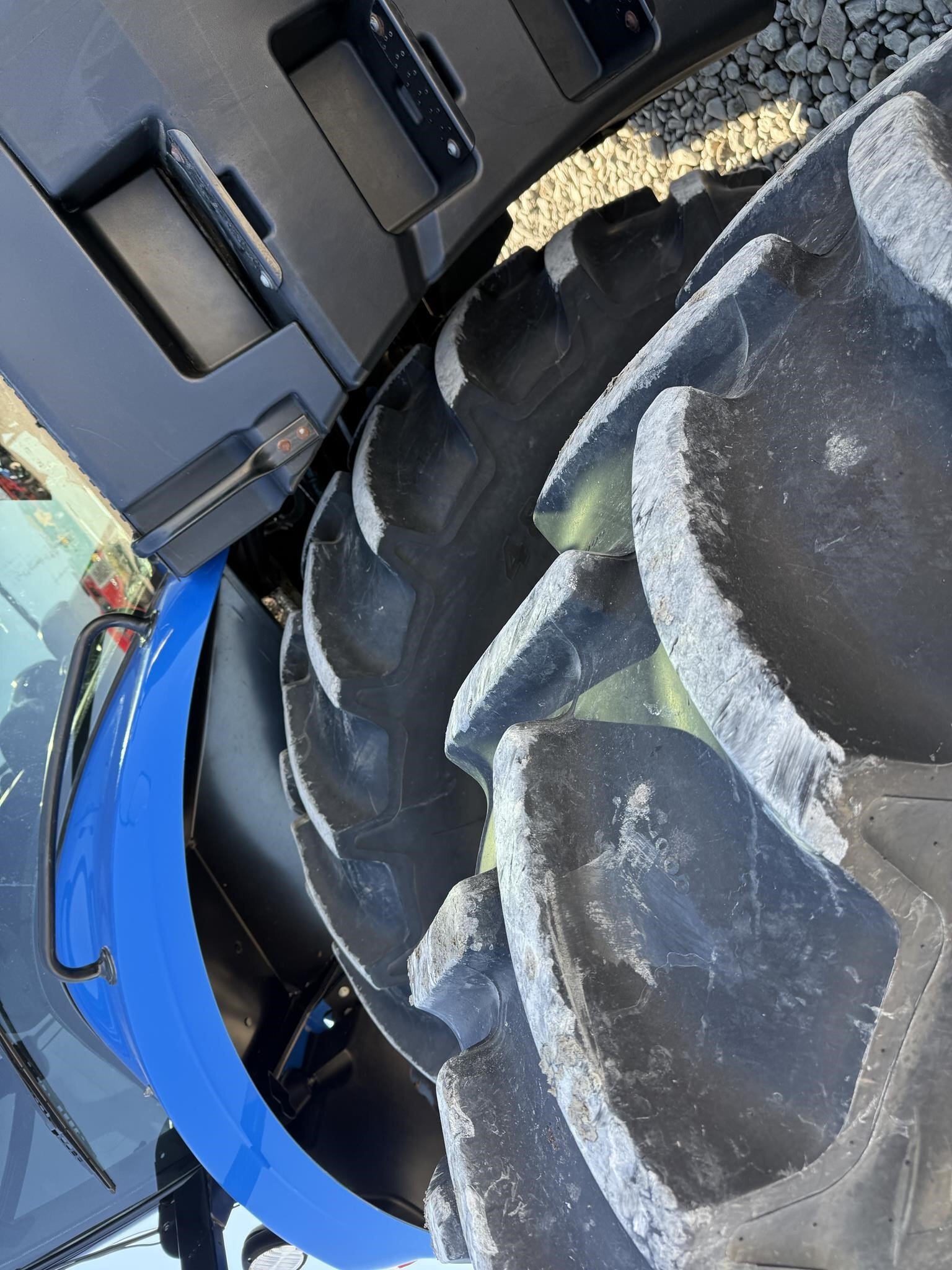 2016 New Holland T8.410 Tractor
