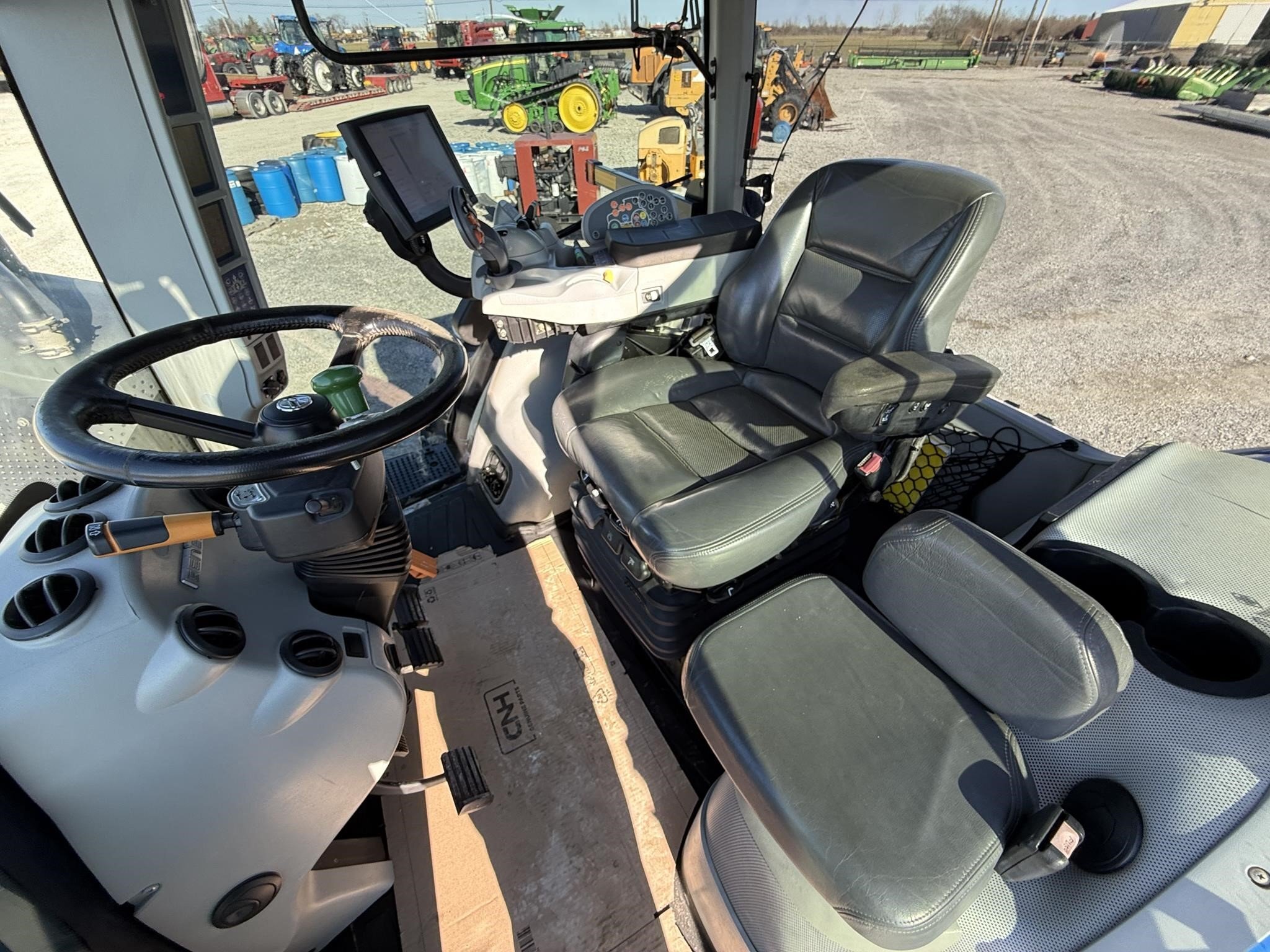 2016 New Holland T8.410 Tractor