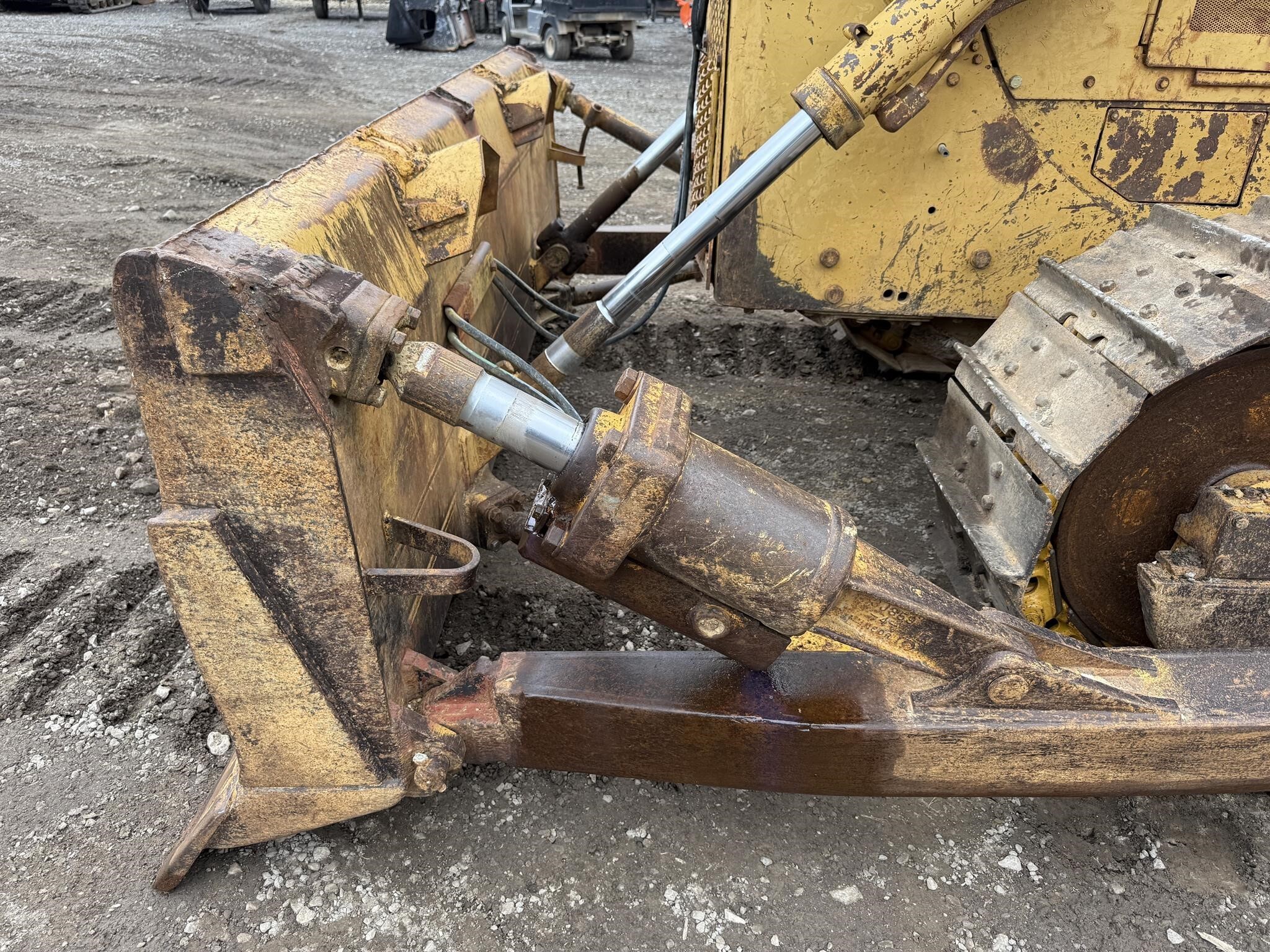1985 Caterpillar D5B Dozer