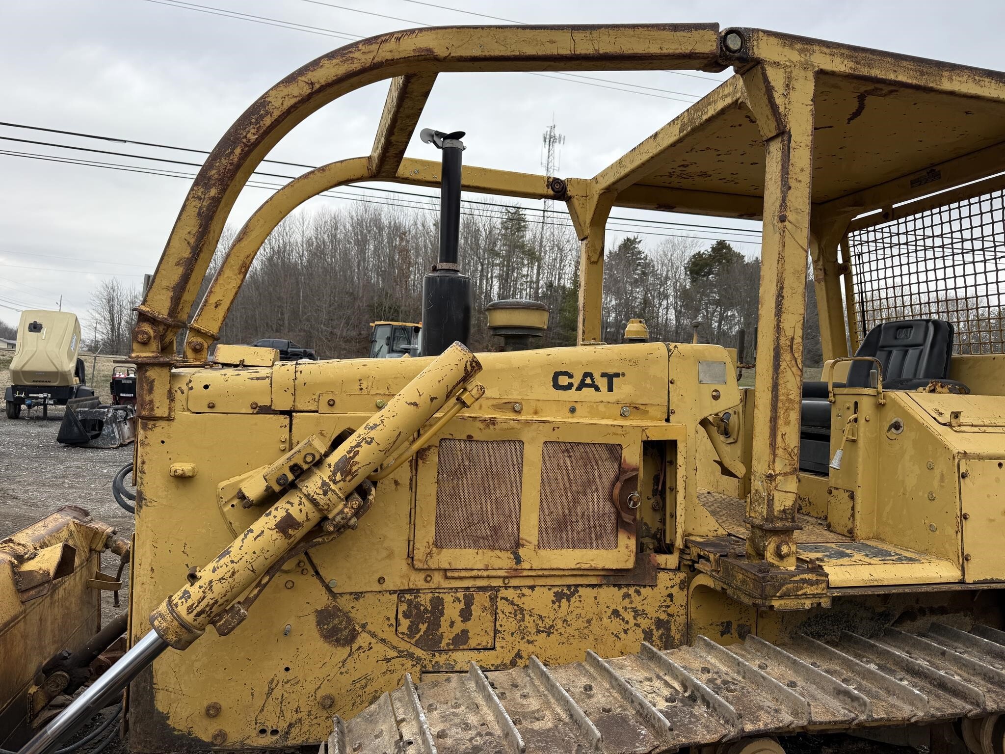 1985 Caterpillar D5B Dozer