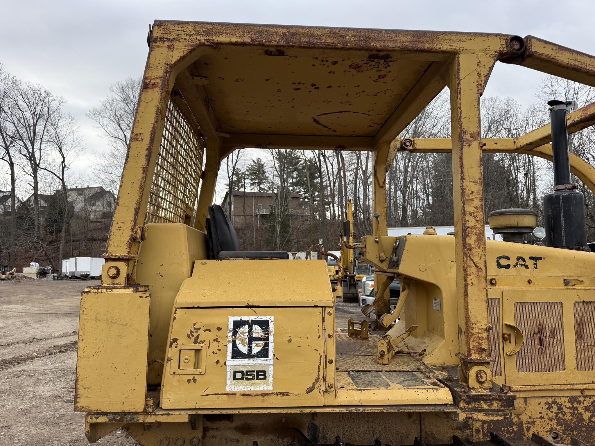 1985 Caterpillar D5B Dozer