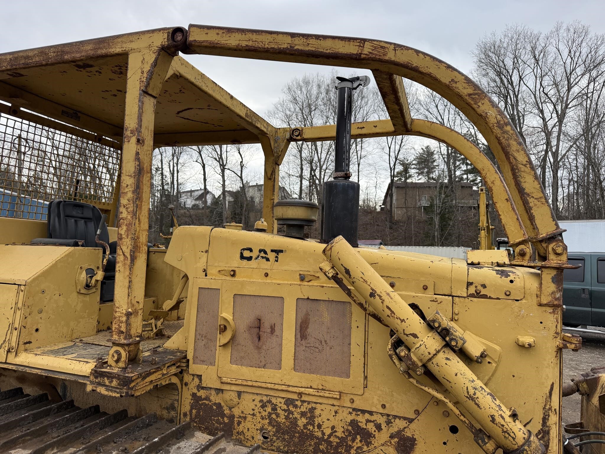 1985 Caterpillar D5B Dozer