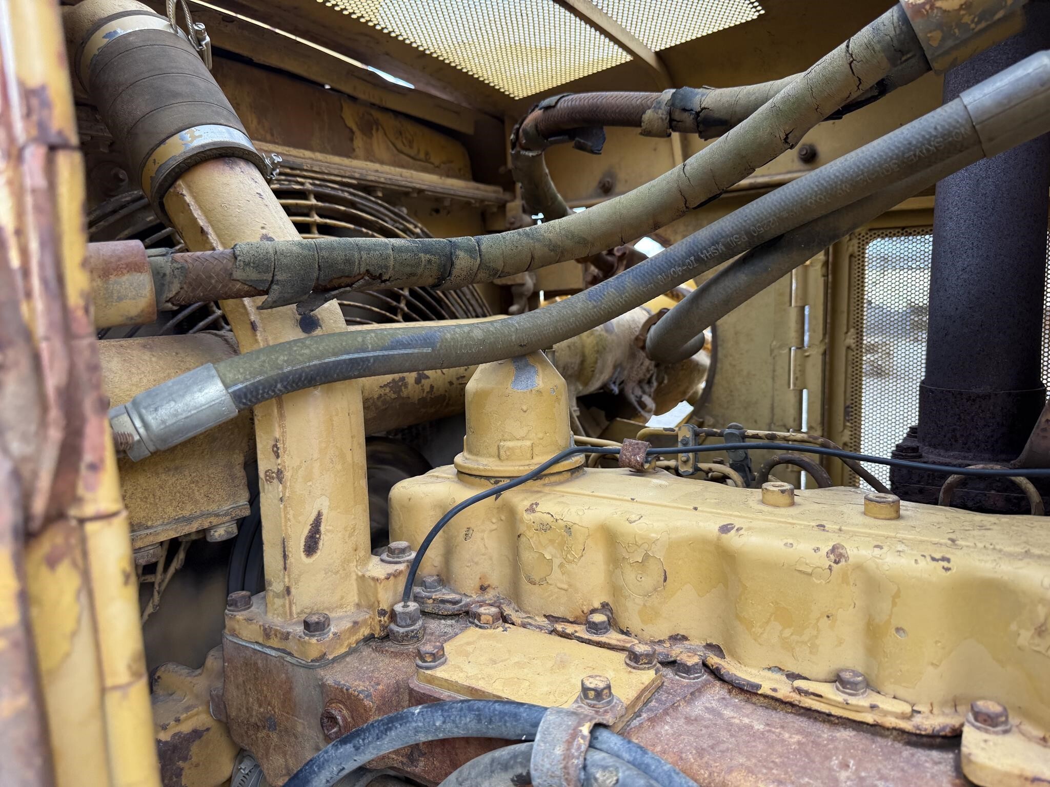 1985 Caterpillar D5B Dozer