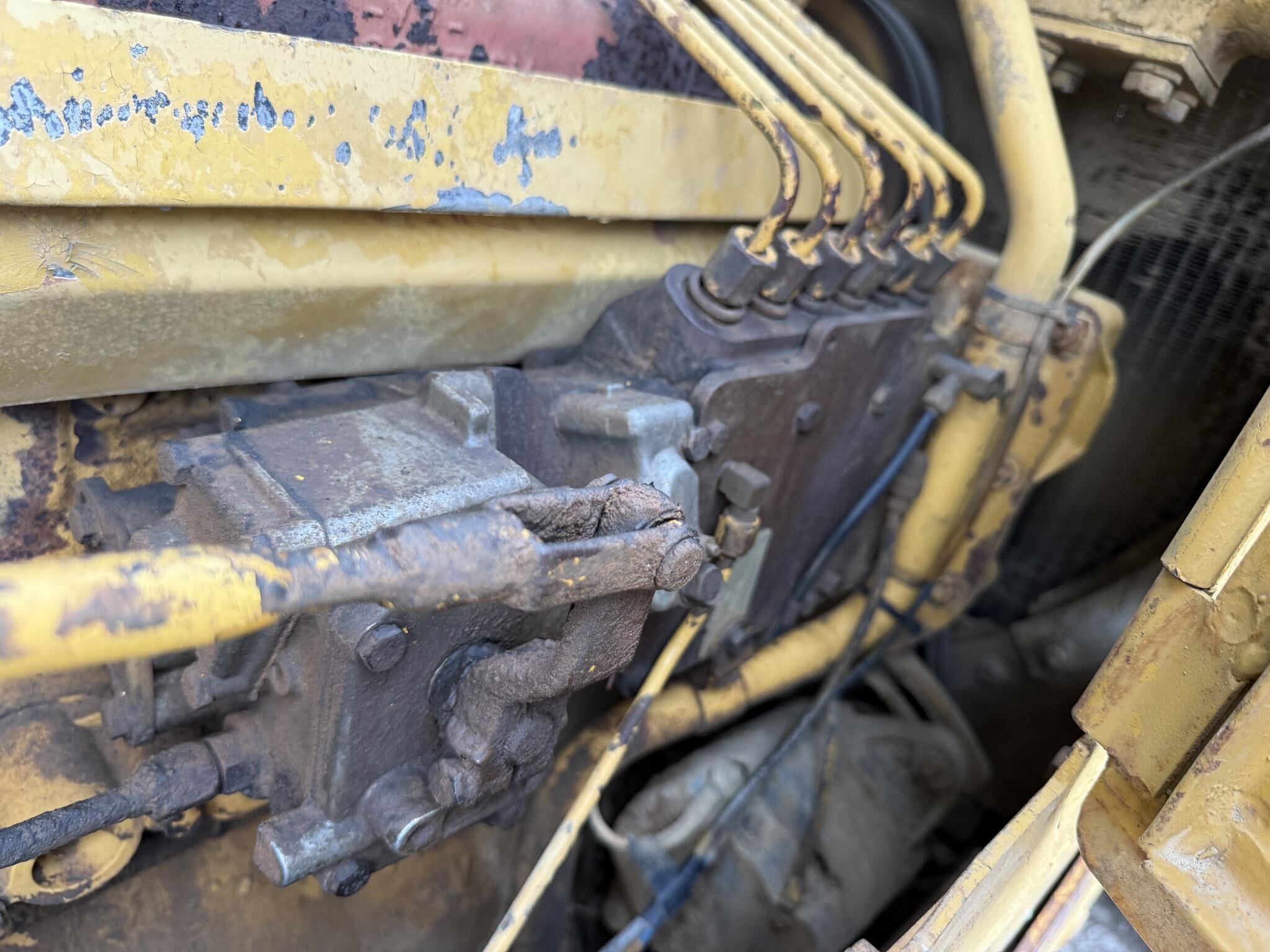 1985 Caterpillar D5B Dozer