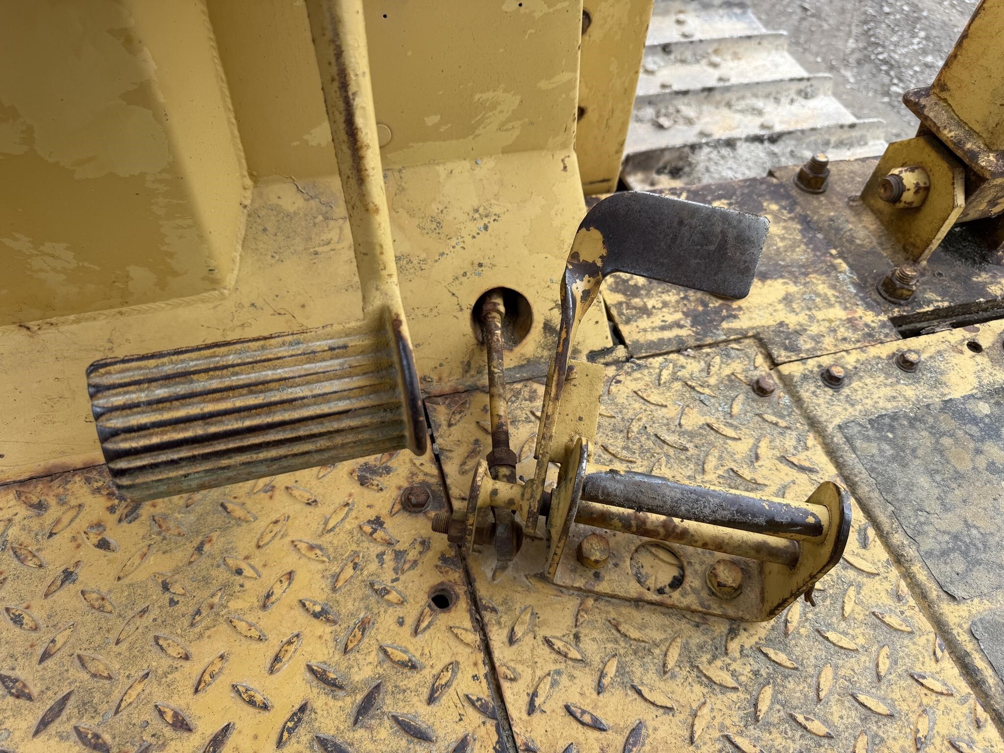 1985 Caterpillar D5B Dozer