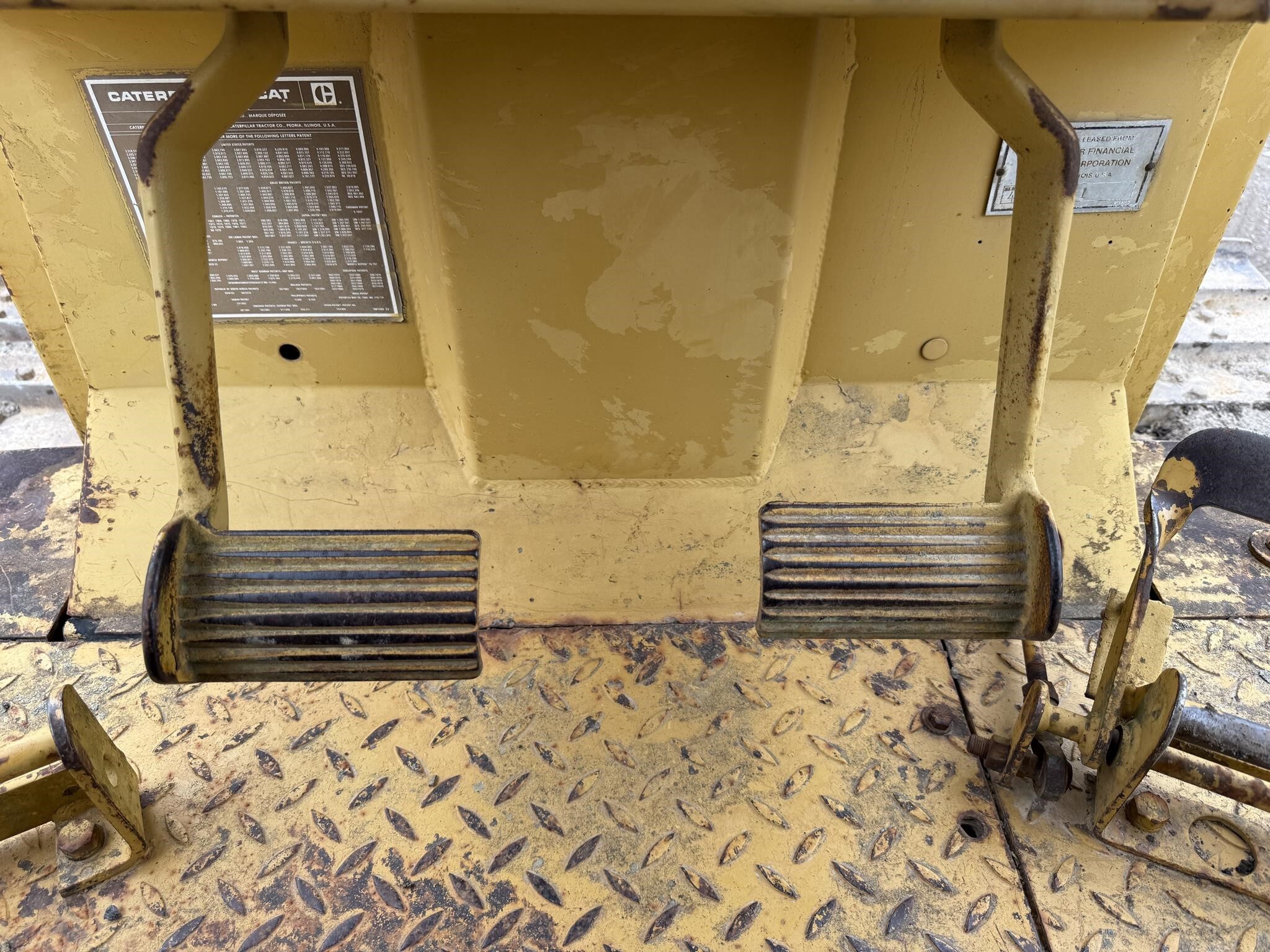 1985 Caterpillar D5B Dozer