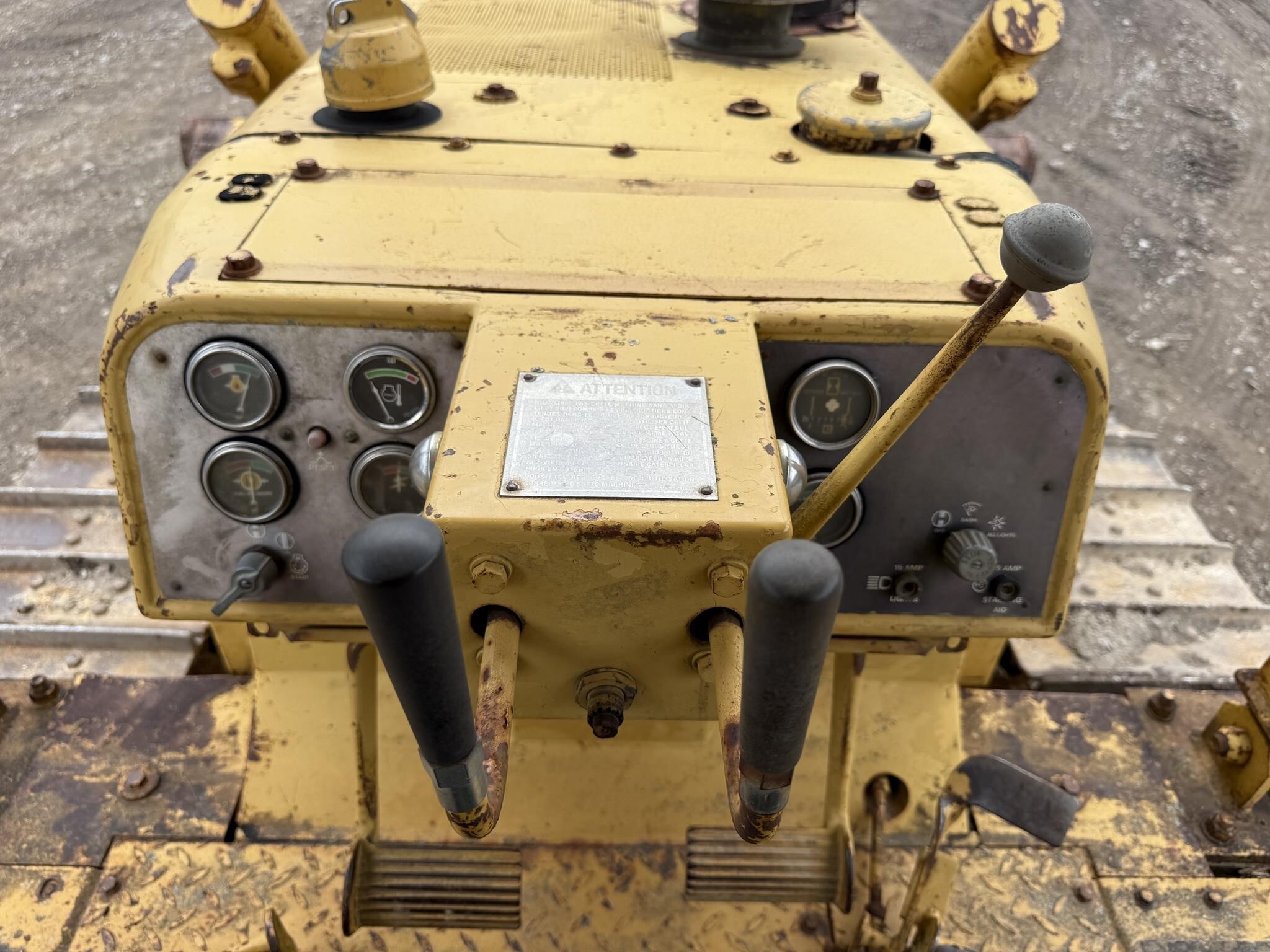 1985 Caterpillar D5B Dozer