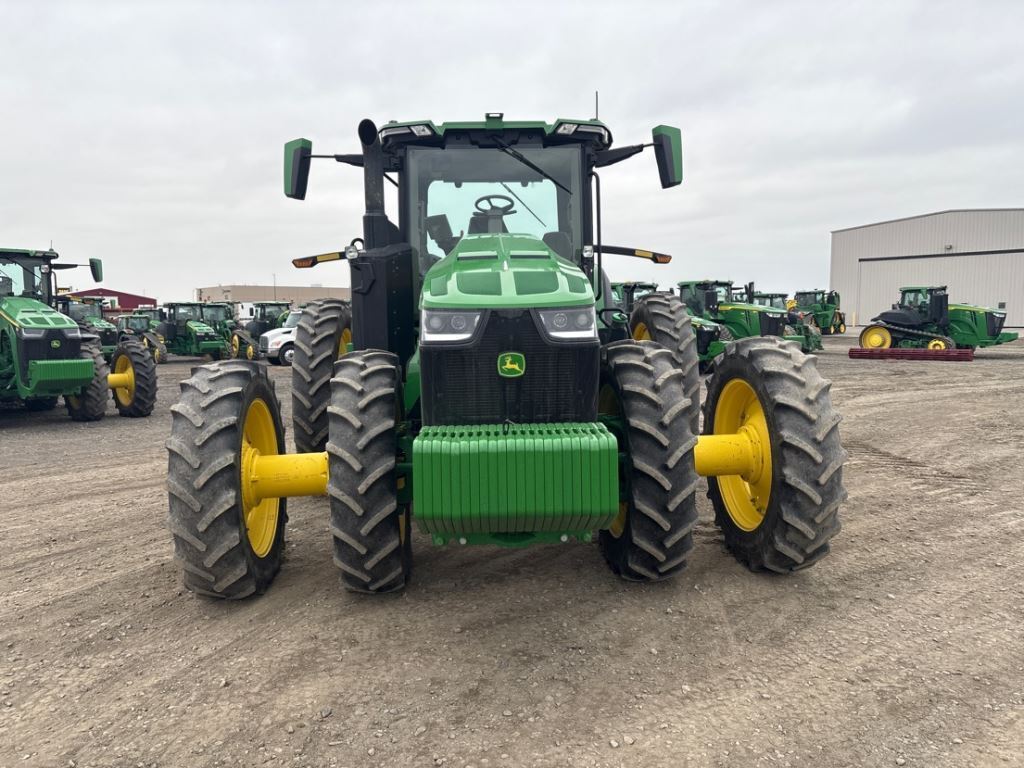 2022 John Deere 8R 340 Tractor