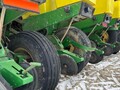  John Deere 1760 Planter