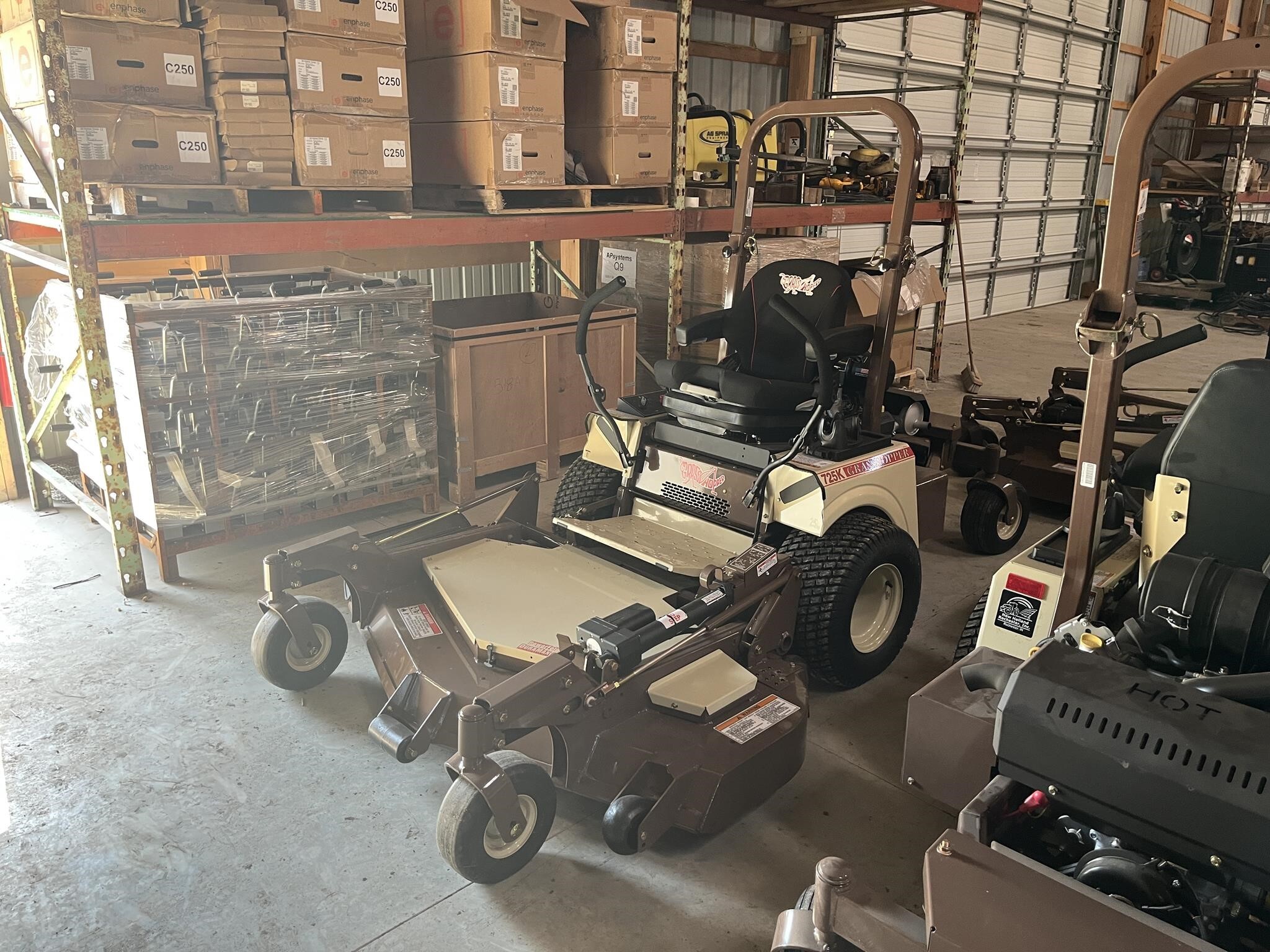2026 Grasshopper 725KT Lawn Mower