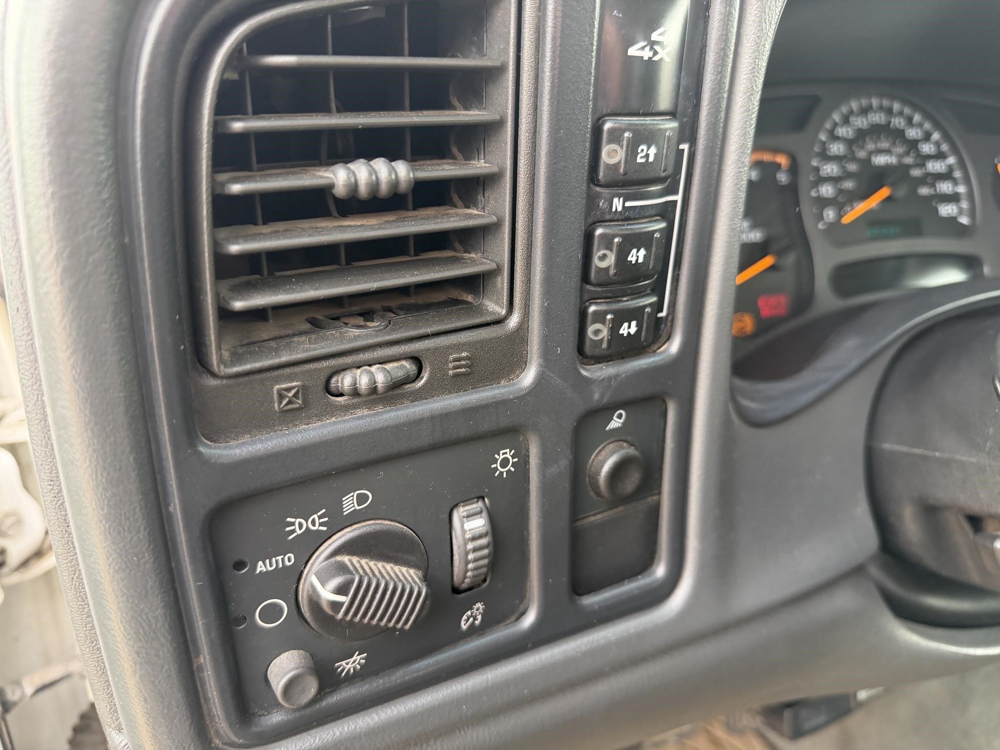 2003 Chevrolet Silverado 2500HD Pickup