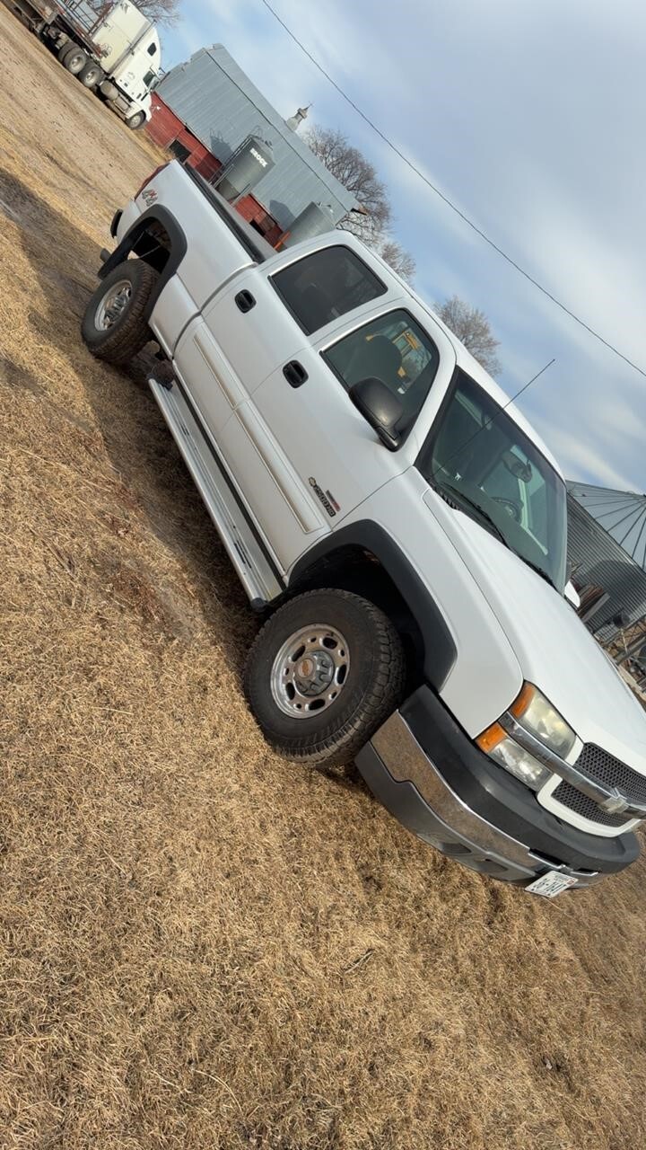 2003 Chevrolet Silverado 2500HD Pickup