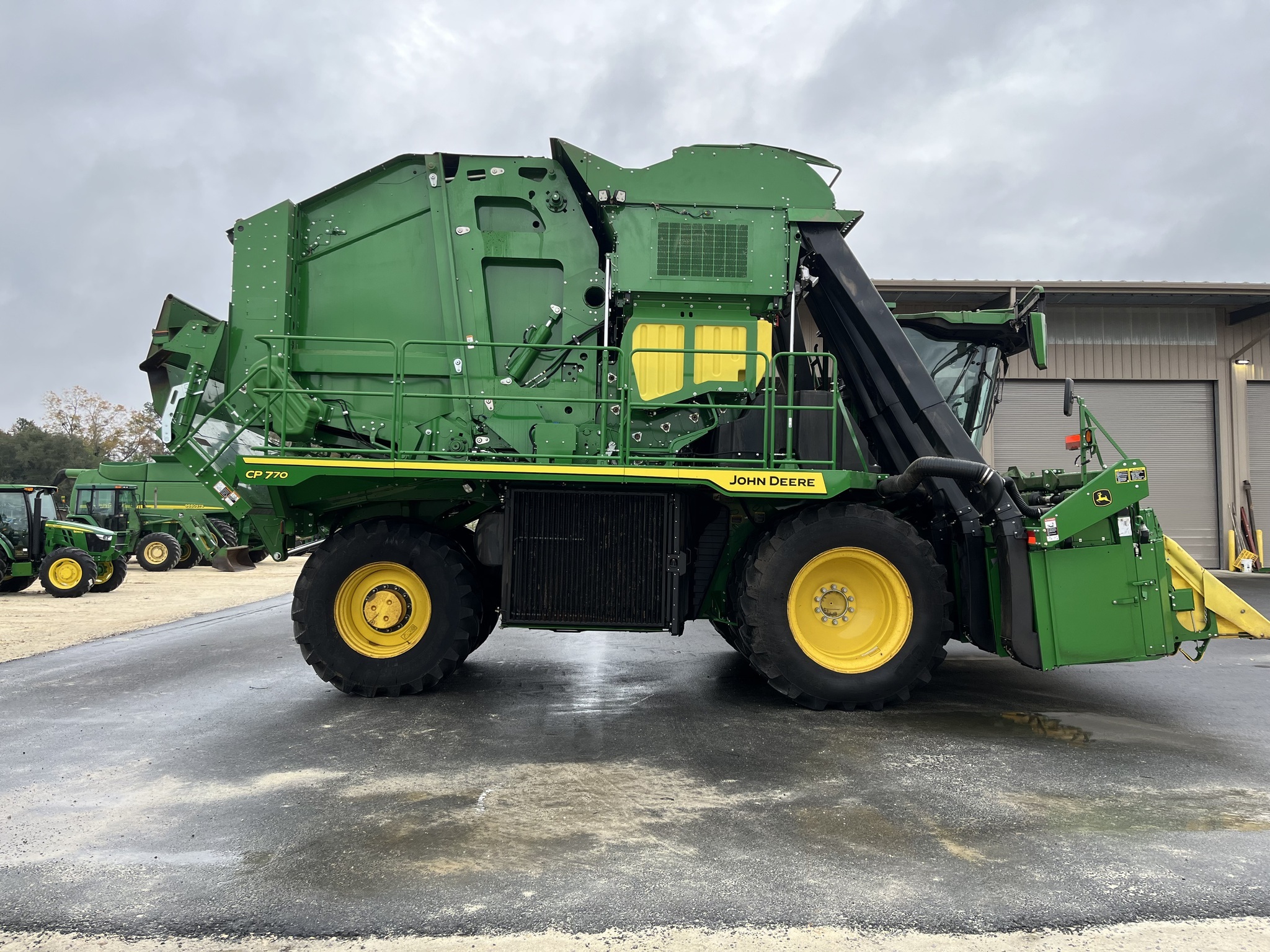 2023 John Deere CP770 Cotton Equipment