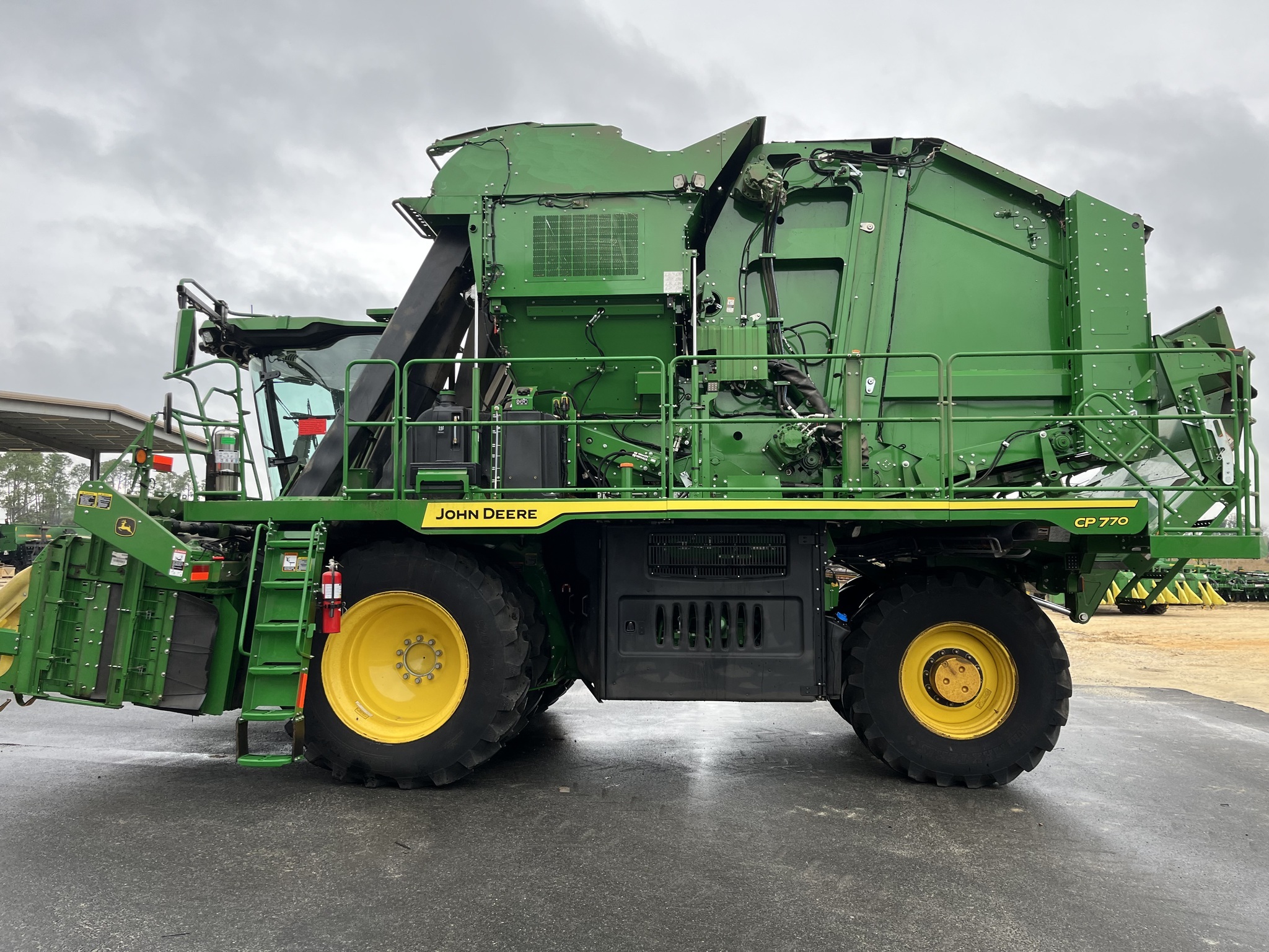 2023 John Deere CP770 Cotton Equipment