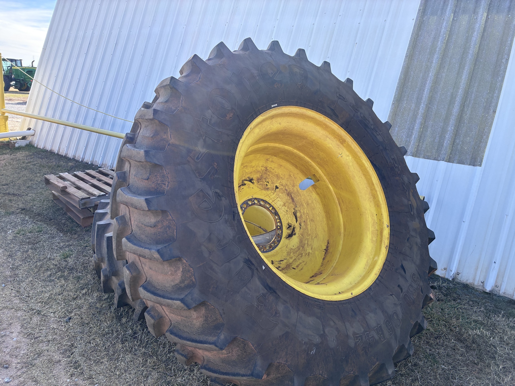  Firestone Firestone Wheels / Tires / Track