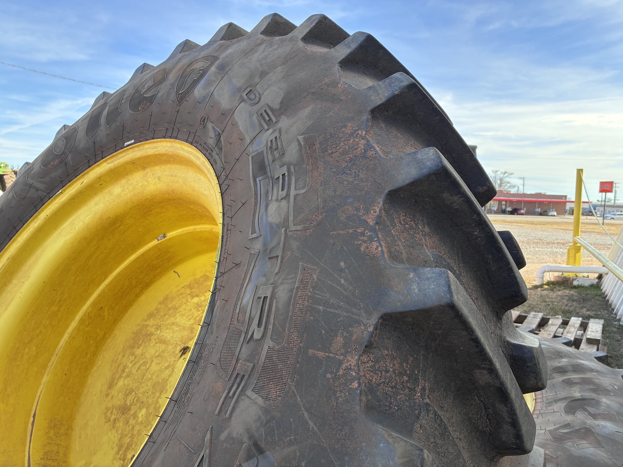  Firestone Firestone Wheels / Tires / Track