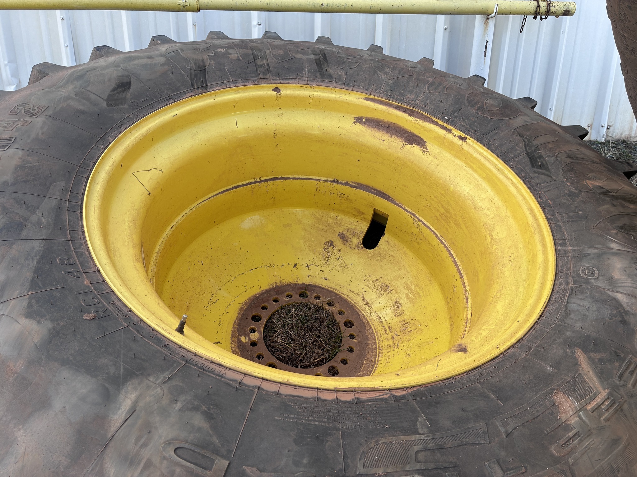  Firestone Firestone Wheels / Tires / Track