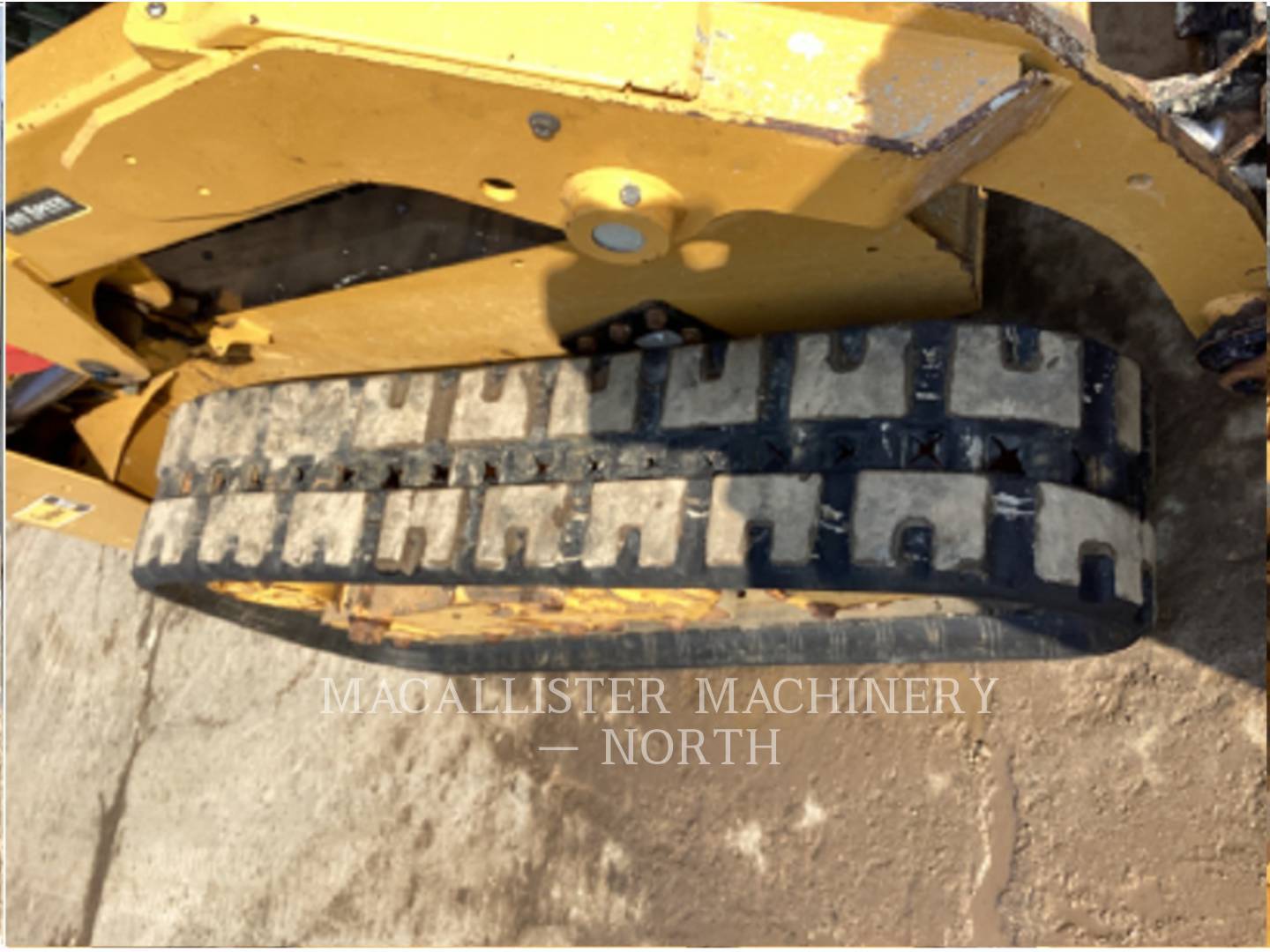 2022 Caterpillar 239D3 Skid Steer