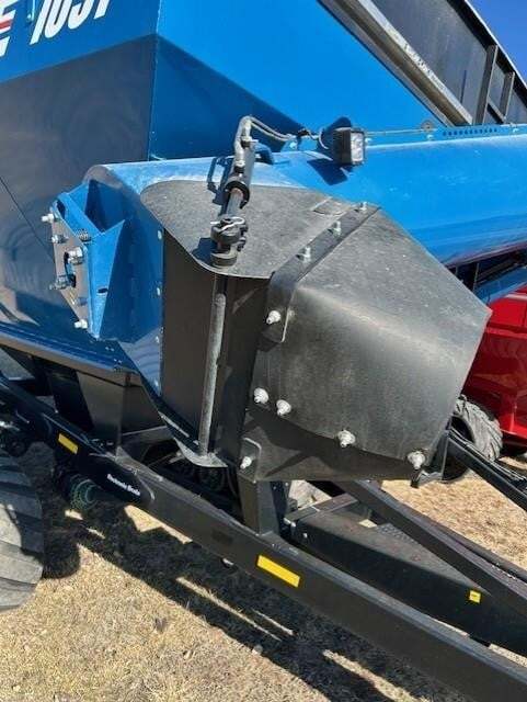 2019 Kinze 1051 Grain Cart