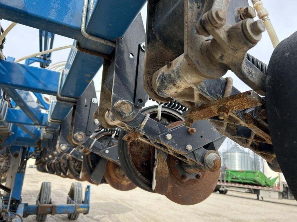 2009 Kinze 3600 Planter
