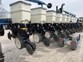 2009 Kinze 3600 Planter