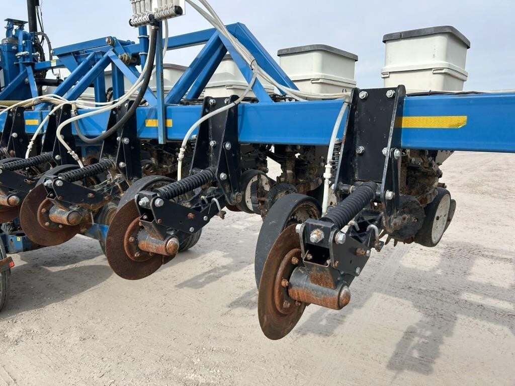 2009 Kinze 3600 Planter