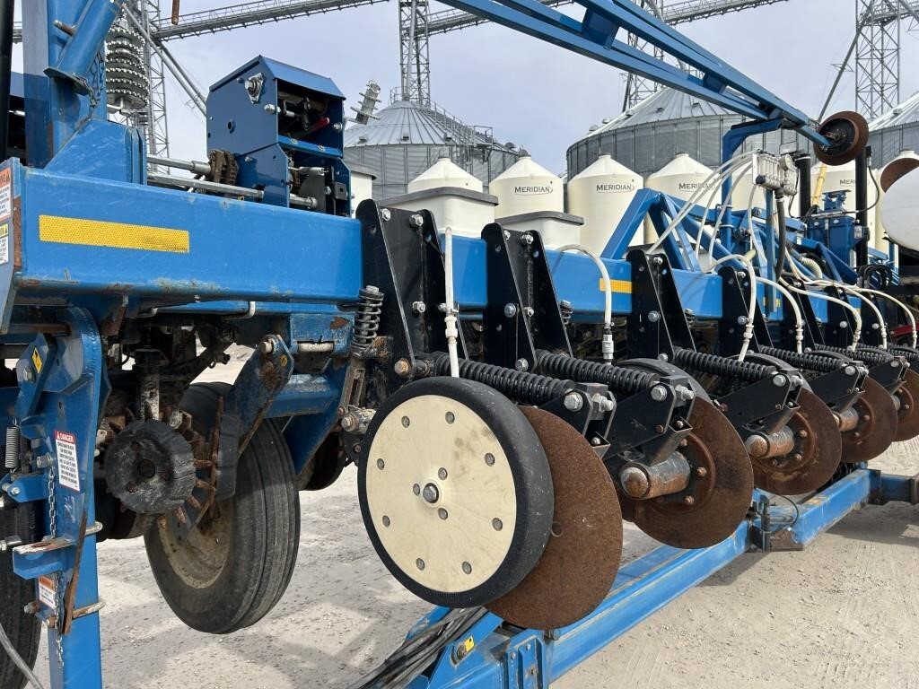 2009 Kinze 3600 Planter