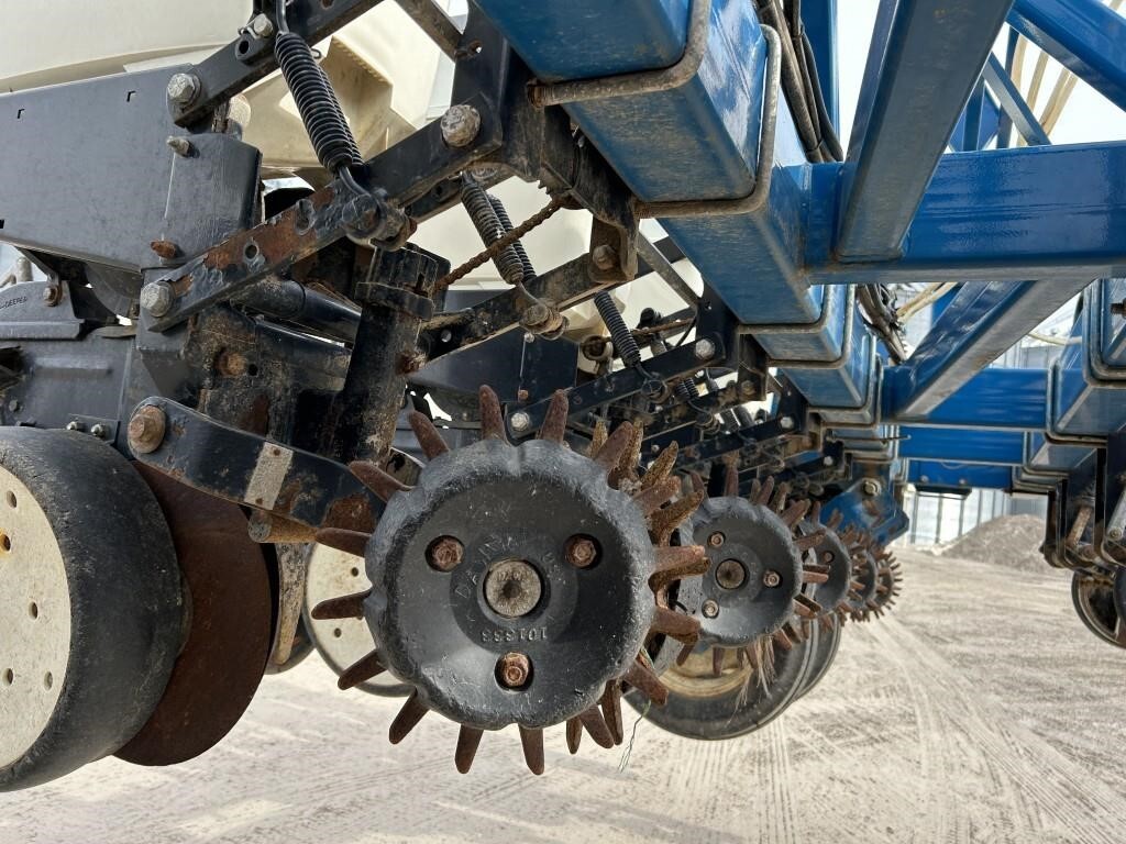 2009 Kinze 3600 Planter