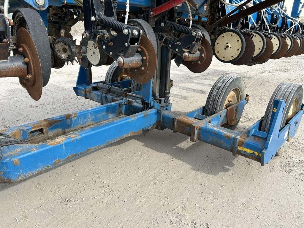 2009 Kinze 3600 Planter