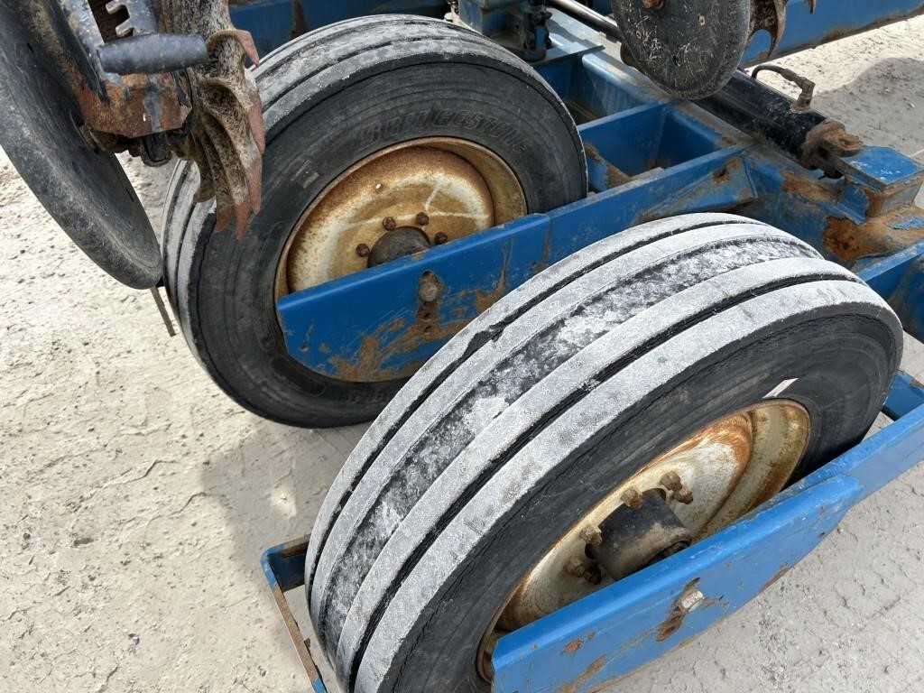 2009 Kinze 3600 Planter