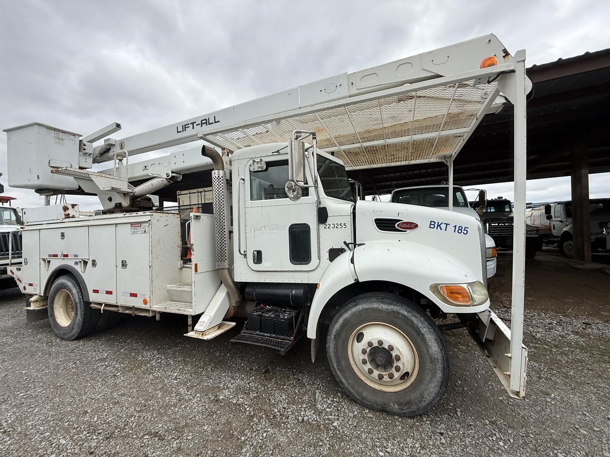 2007 LIFT-ALL LOM10-55-2MS Crane