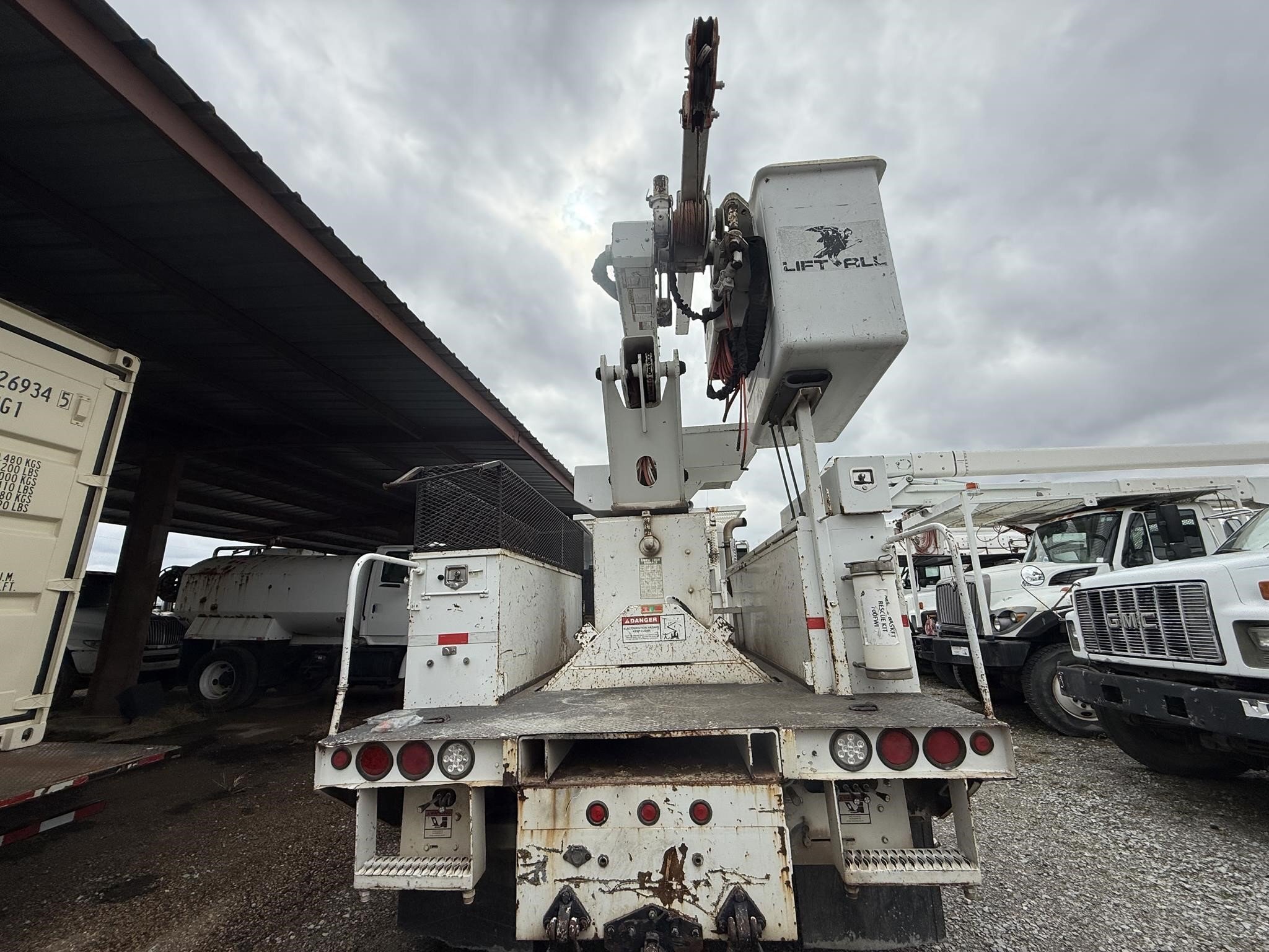 2007 LIFT-ALL LOM10-55-2MS Crane