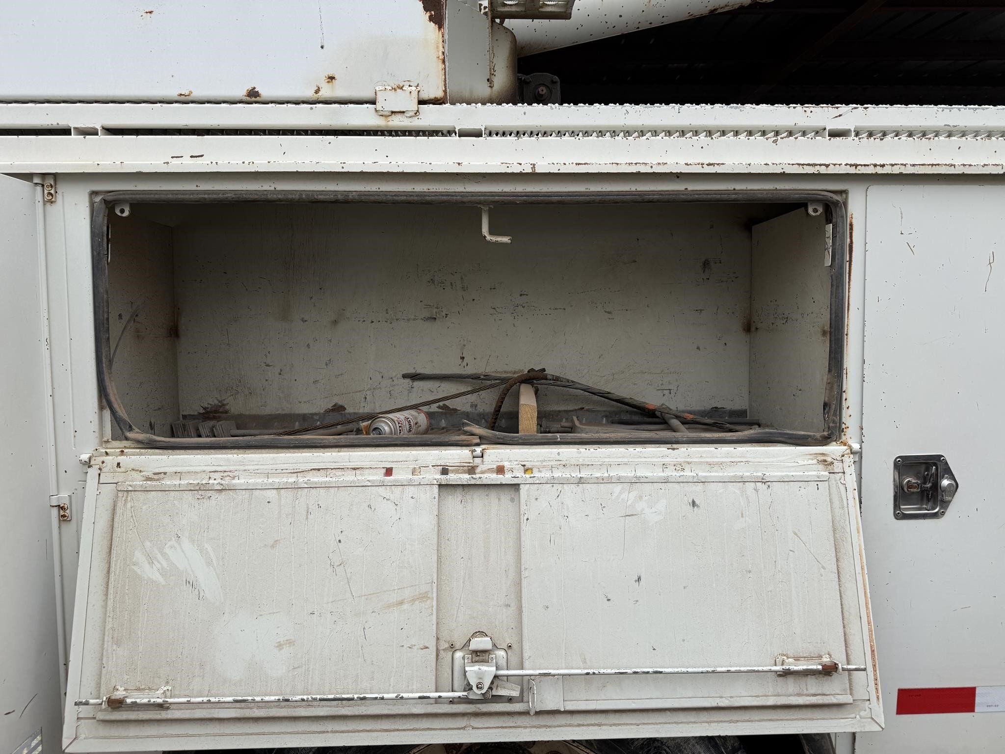 2007 LIFT-ALL LOM10-55-2MS Crane