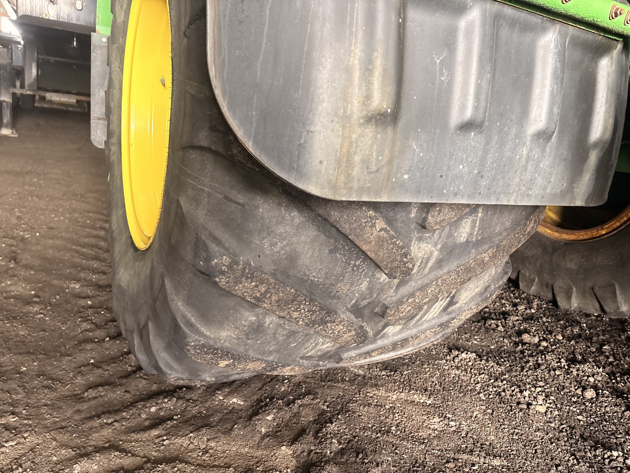 2018 John Deere F4365 Self-Propelled Fertilizer Spreader