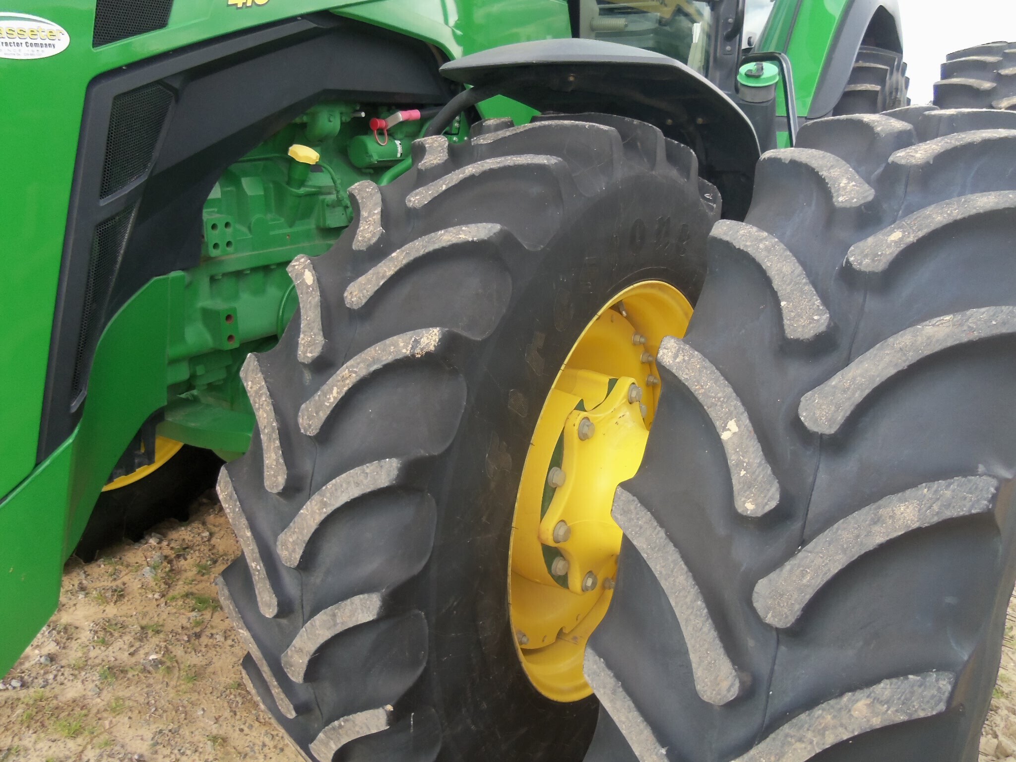2023 John Deere 8R 410 Tractor