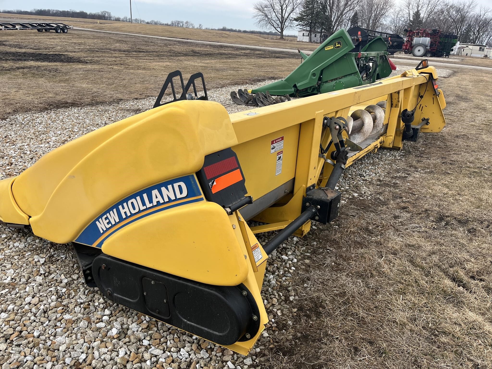2013 New Holland 98D Corn Head