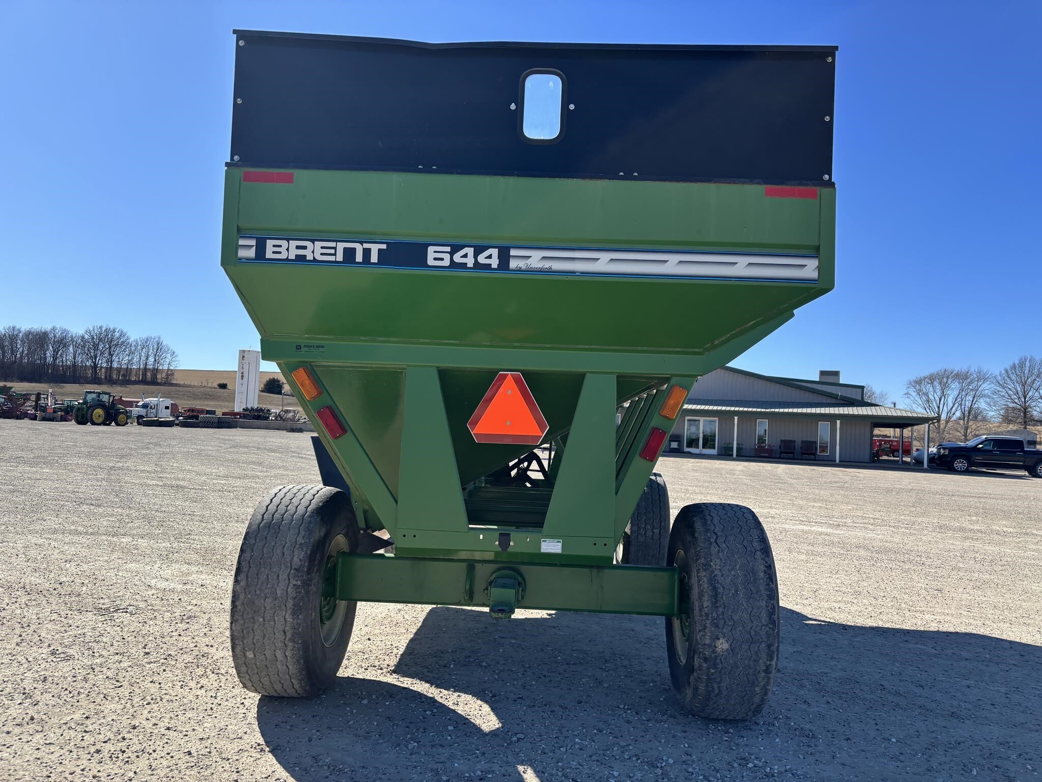2004 Brent 644 Gravity Wagon