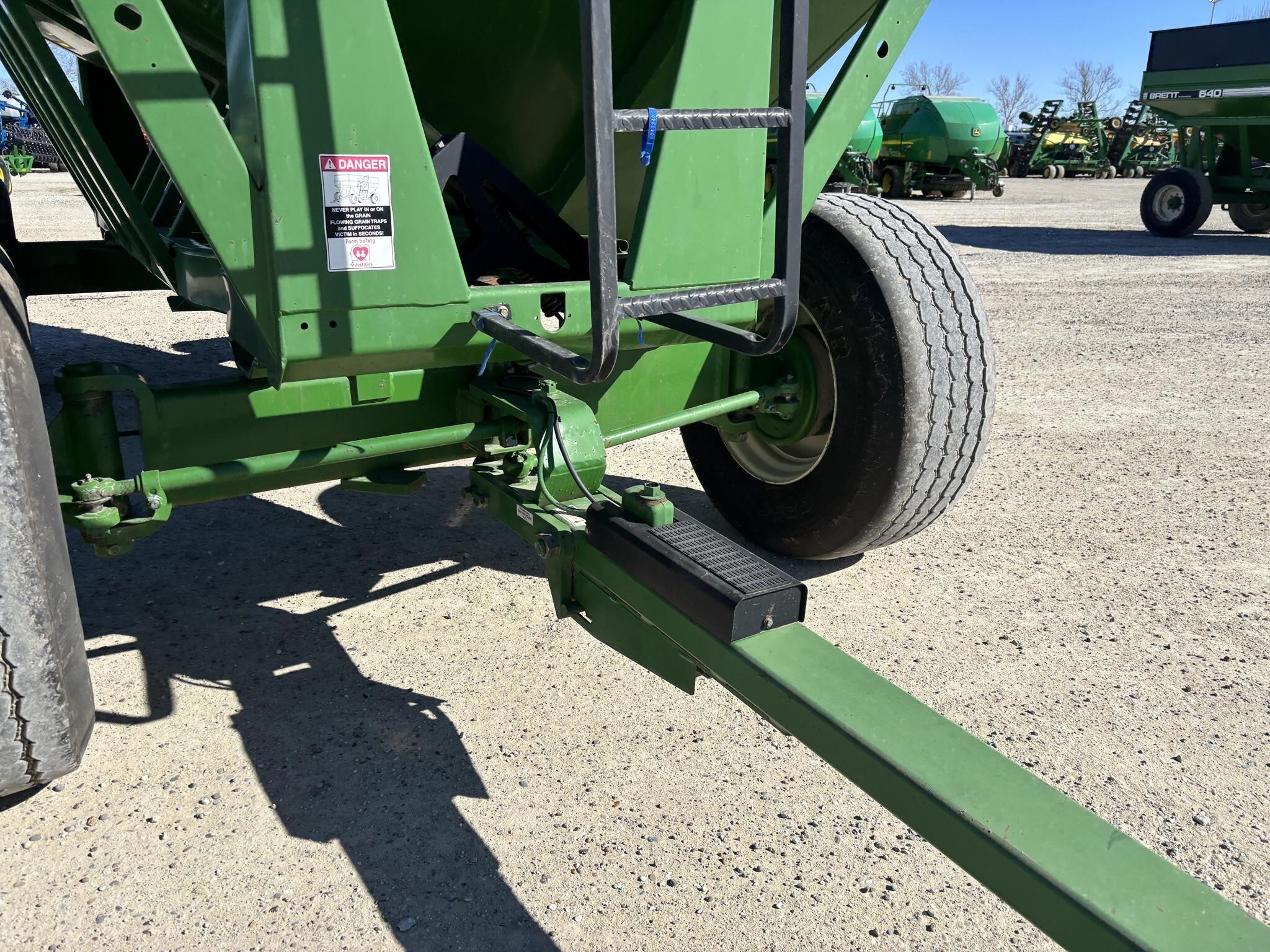 2004 Brent 644 Gravity Wagon