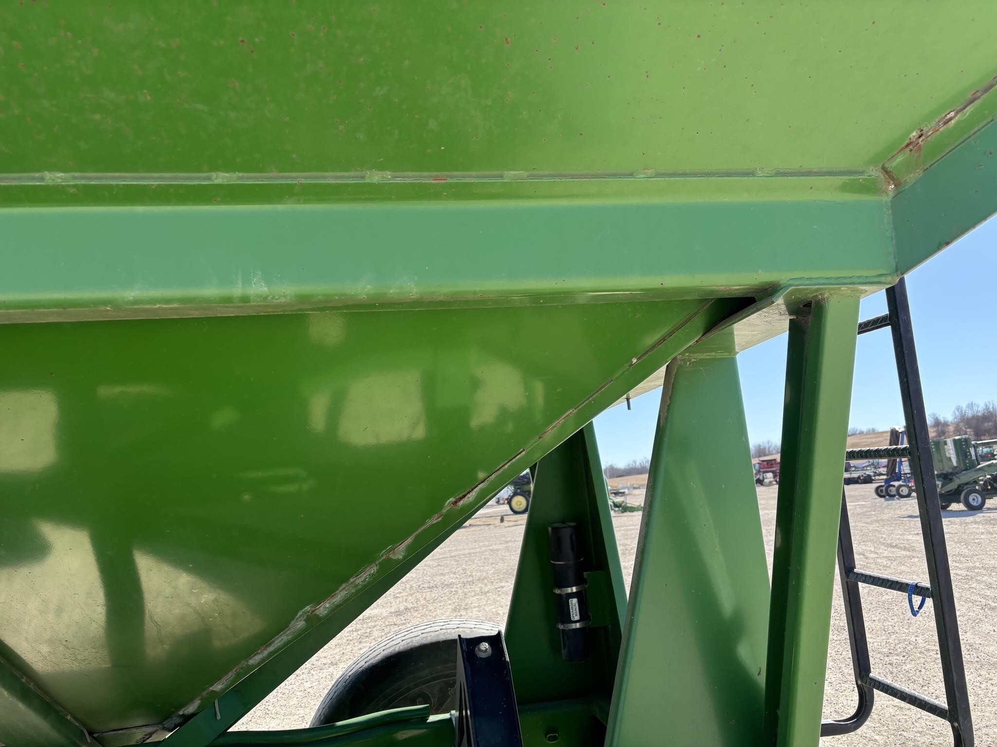 2004 Brent 644 Gravity Wagon