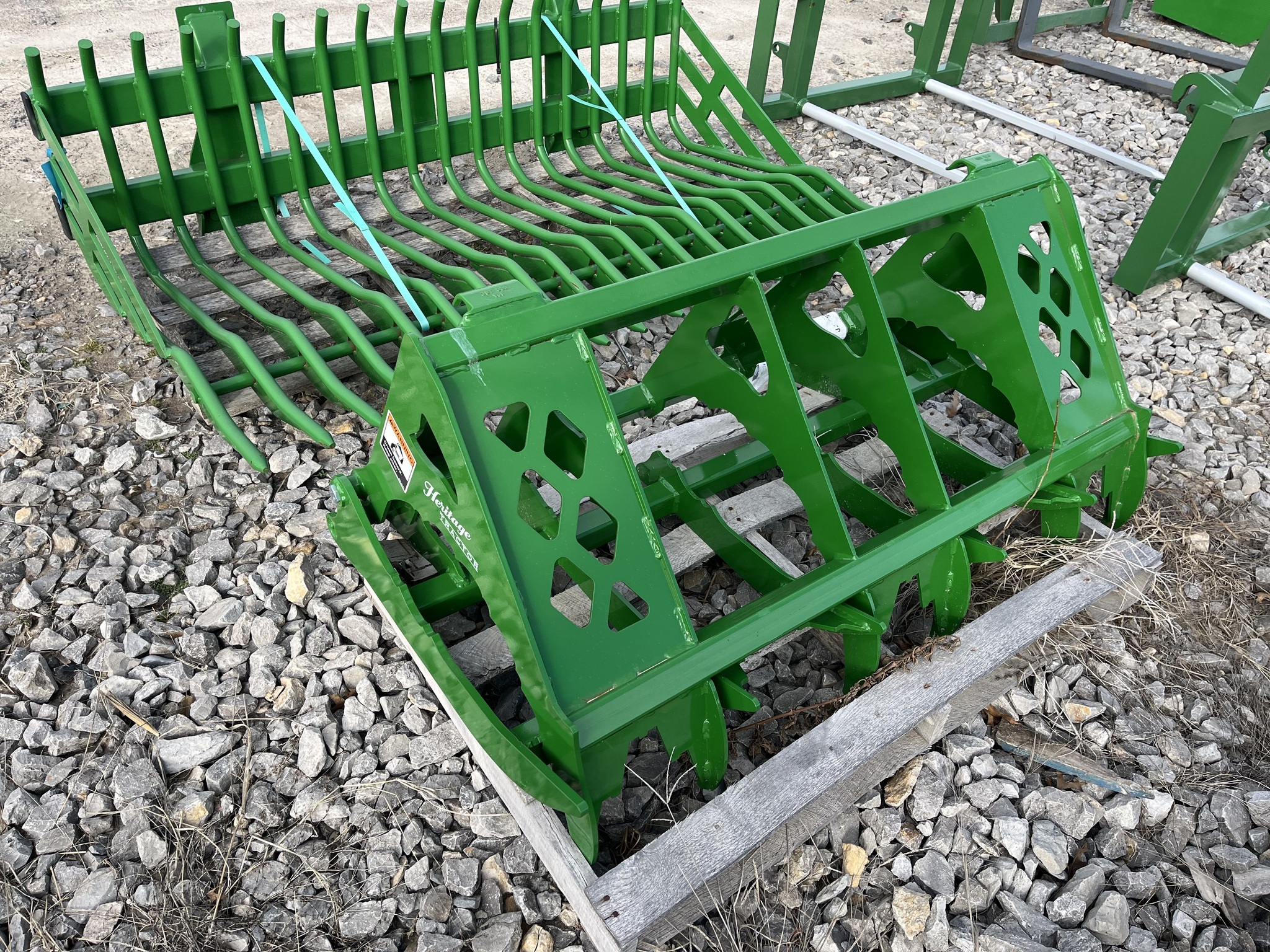 2025 Frontier MG20F Loader and Skid Steer Attachment